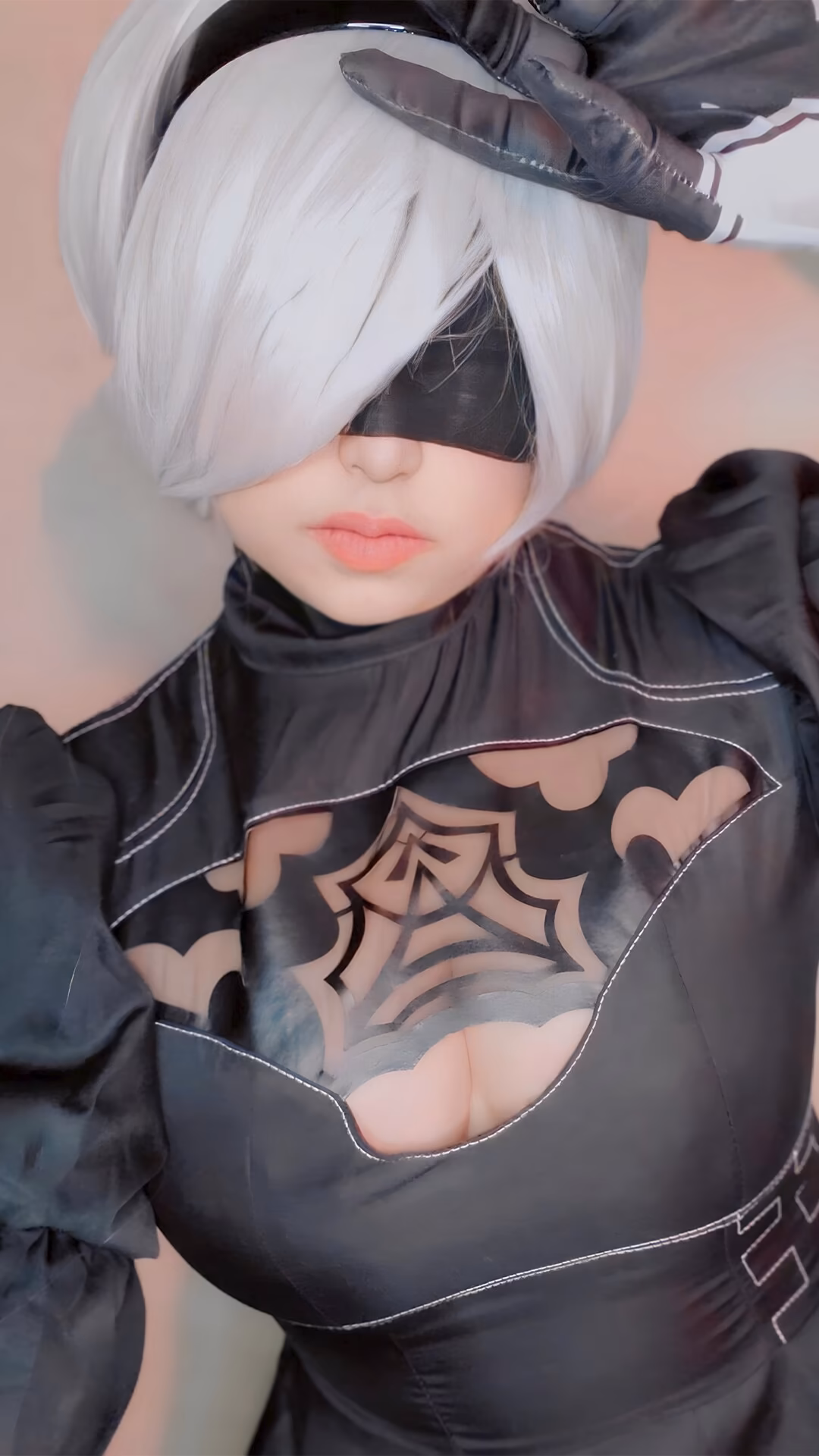 Arelly Trujillo as 2B — cosplay photo 8 of 11