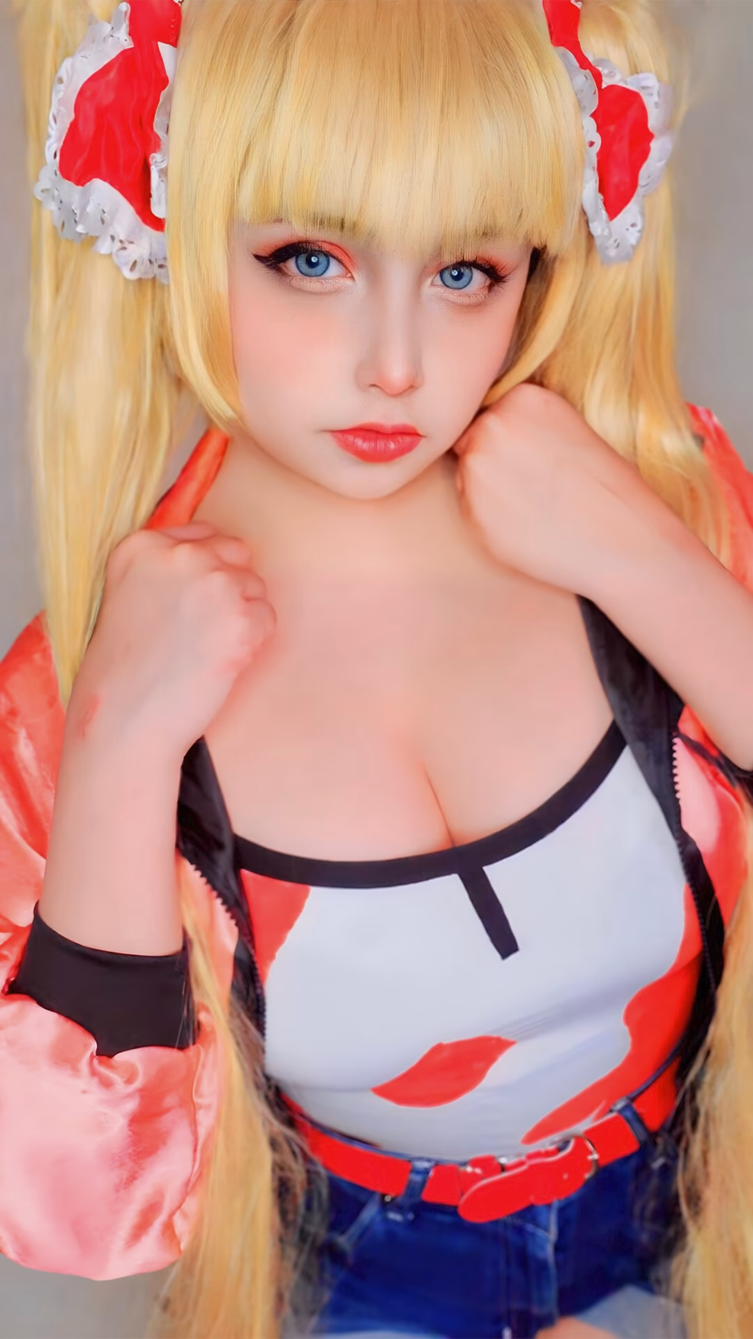 Arelly Trujillo as Airi Akizuki — cosplay photo 11 of 16
