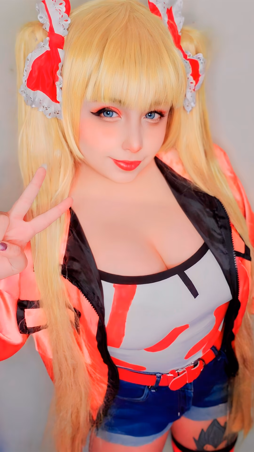 Arelly Trujillo as Airi Akizuki — cosplay photo 12 of 16