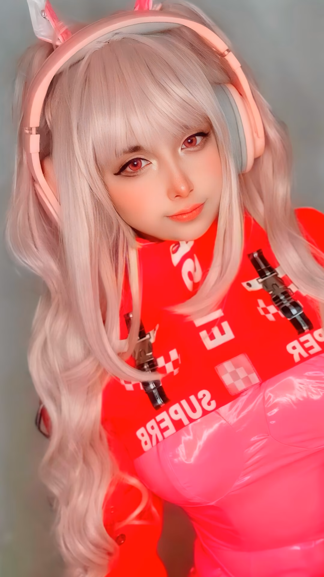 Arelly Trujillo as Alice — cosplay photo 11 of 21