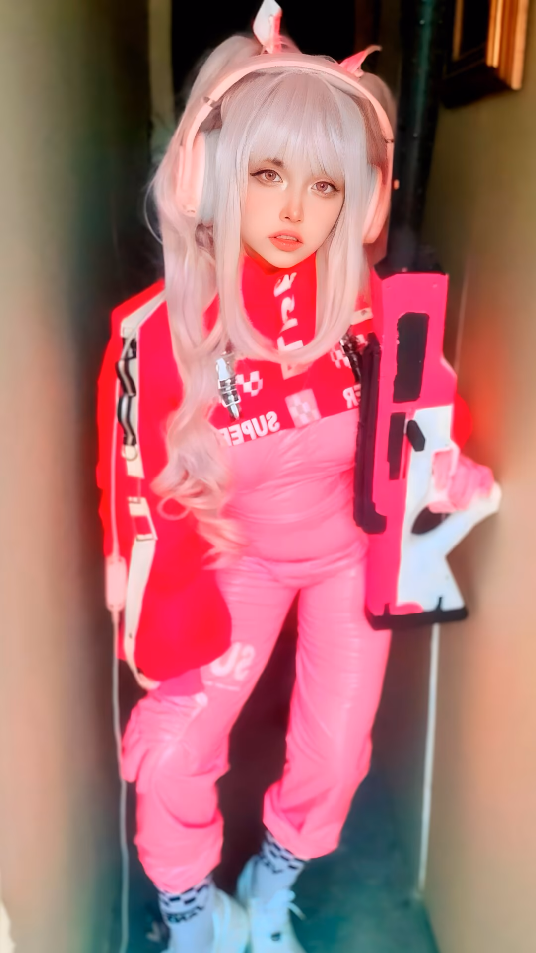 Arelly Trujillo as Alice — cosplay photo 3 of 21