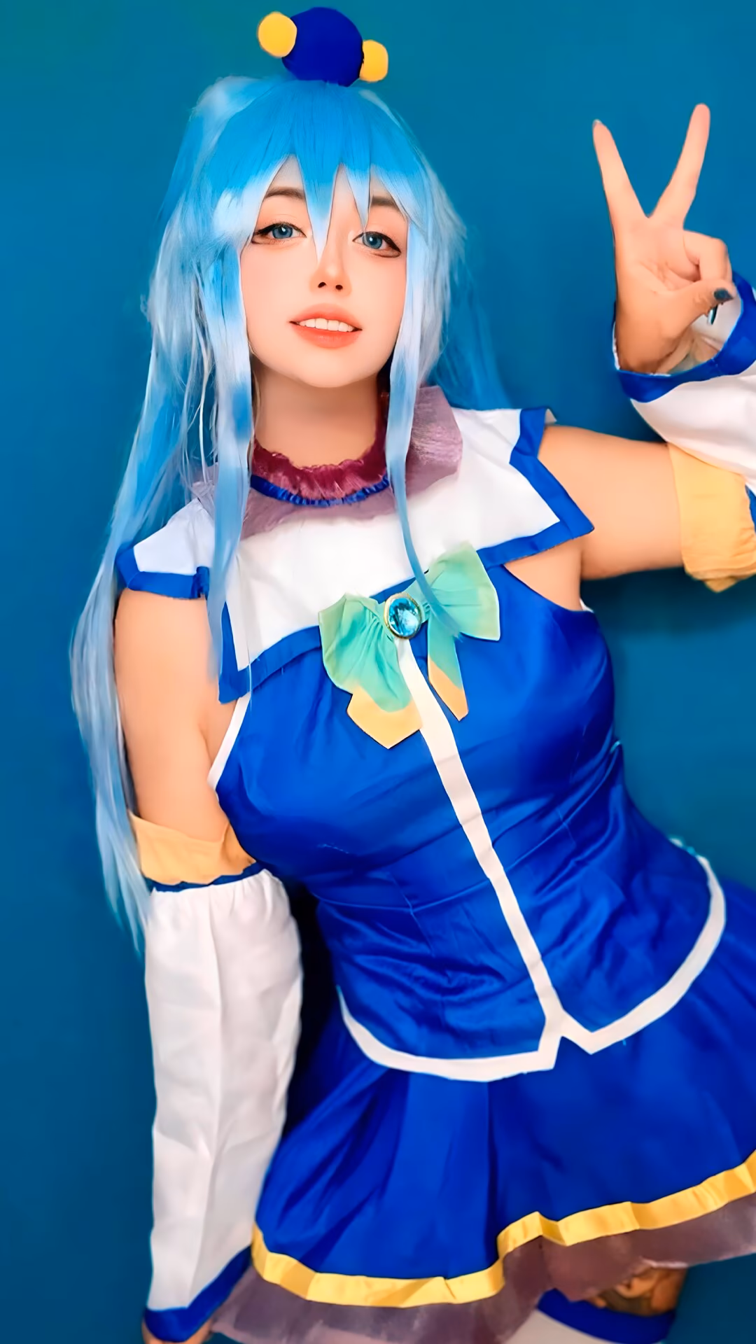Arelly Trujillo as Aqua — cosplay photo 9 of 16