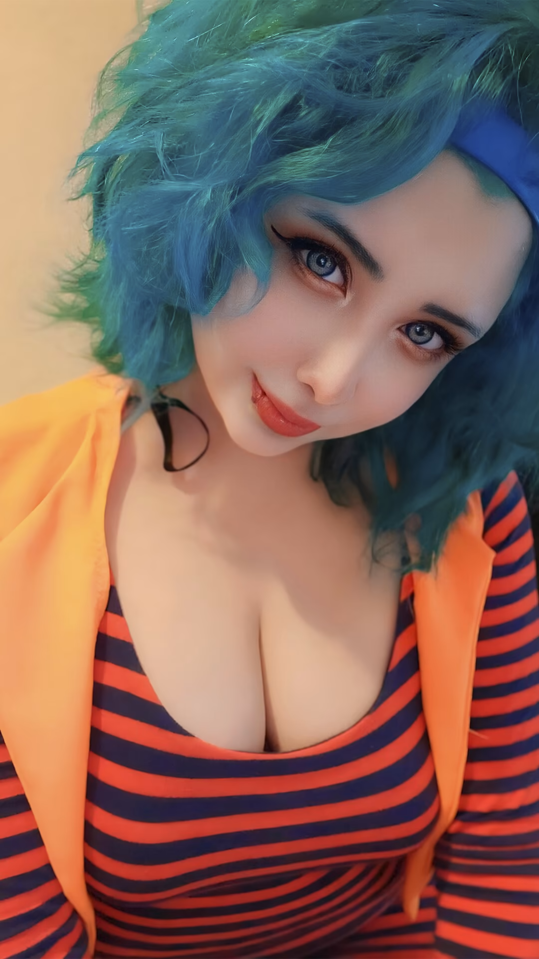 Arelly Trujillo as Bulma — cosplay photo 8 of 13