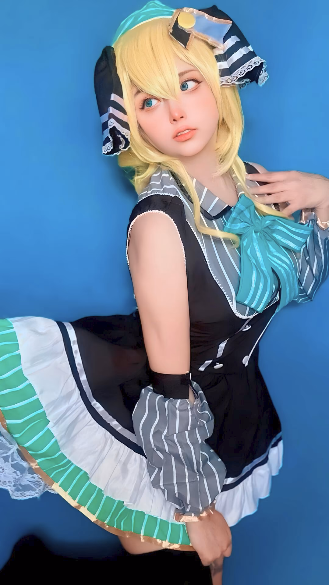 Arelly Trujillo as Eli Ayase — cosplay photo 5 of 10