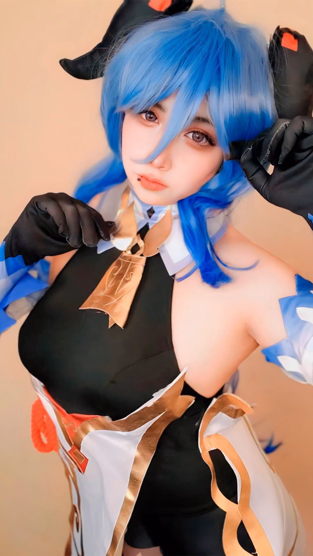 Arelly Trujillo as Ganyu — cosplay photo 7 of 9