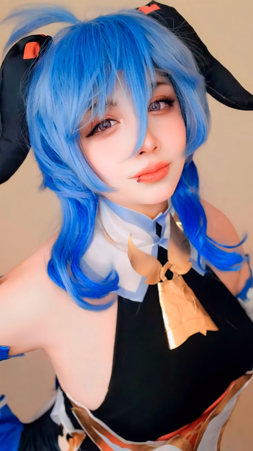 Arelly Trujillo as Ganyu — cosplay photo 8 of 9