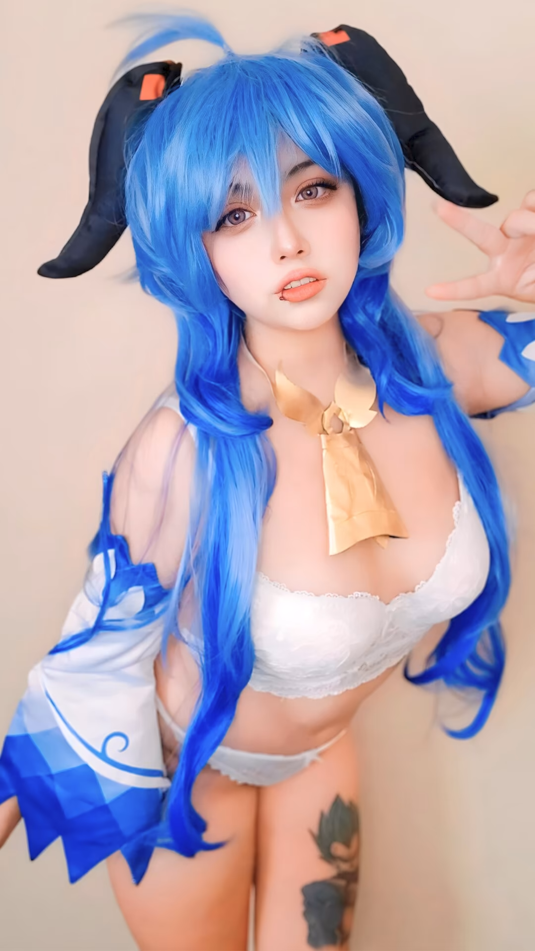 Arelly Trujillo as Ganyu — cosplay photo 9 of 9