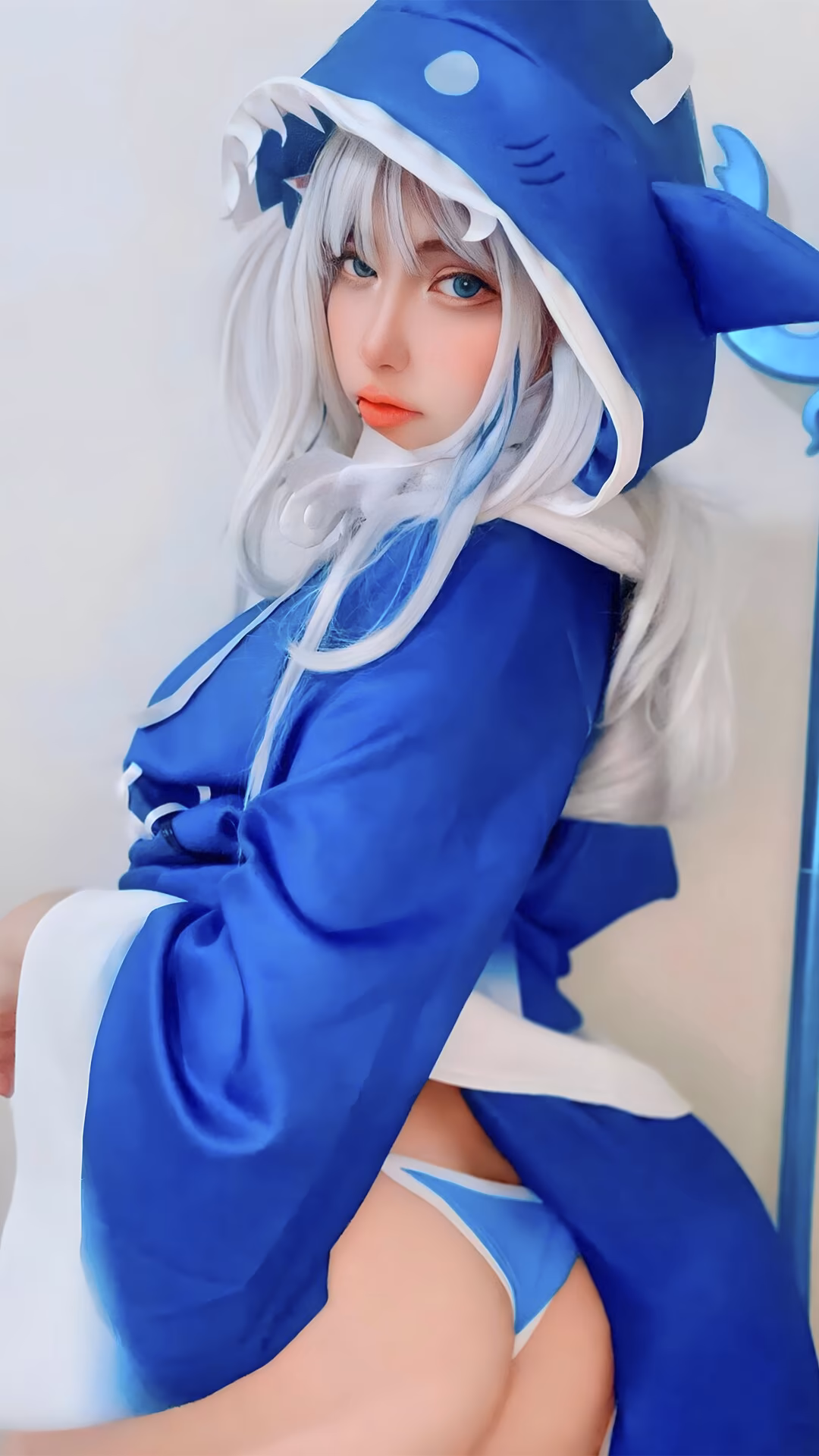 Arelly Trujillo as Gawr Gura — cosplay photo 27 of 28