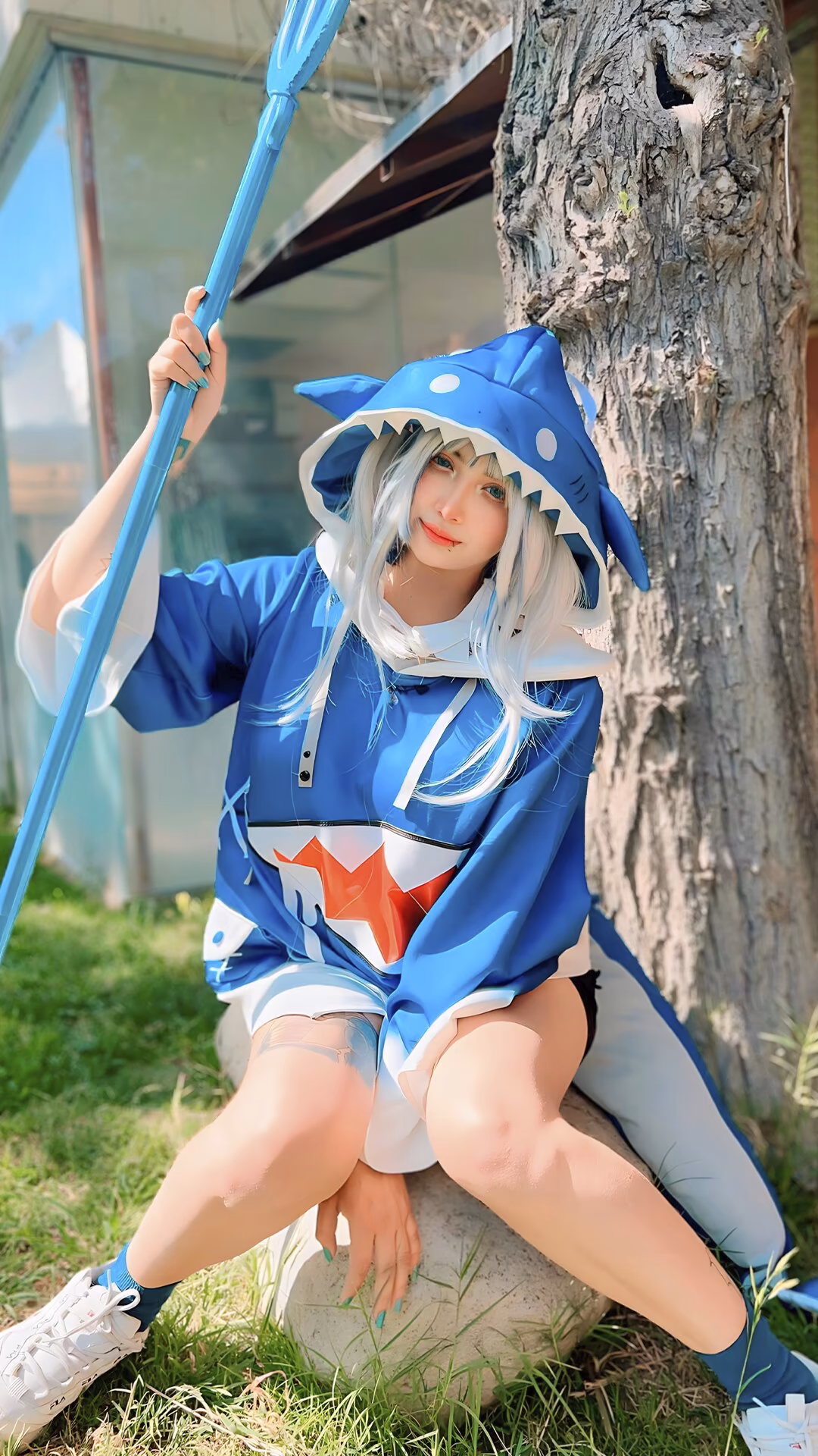 Arelly Trujillo as Gawr Gura — cosplay photo 6 of 28