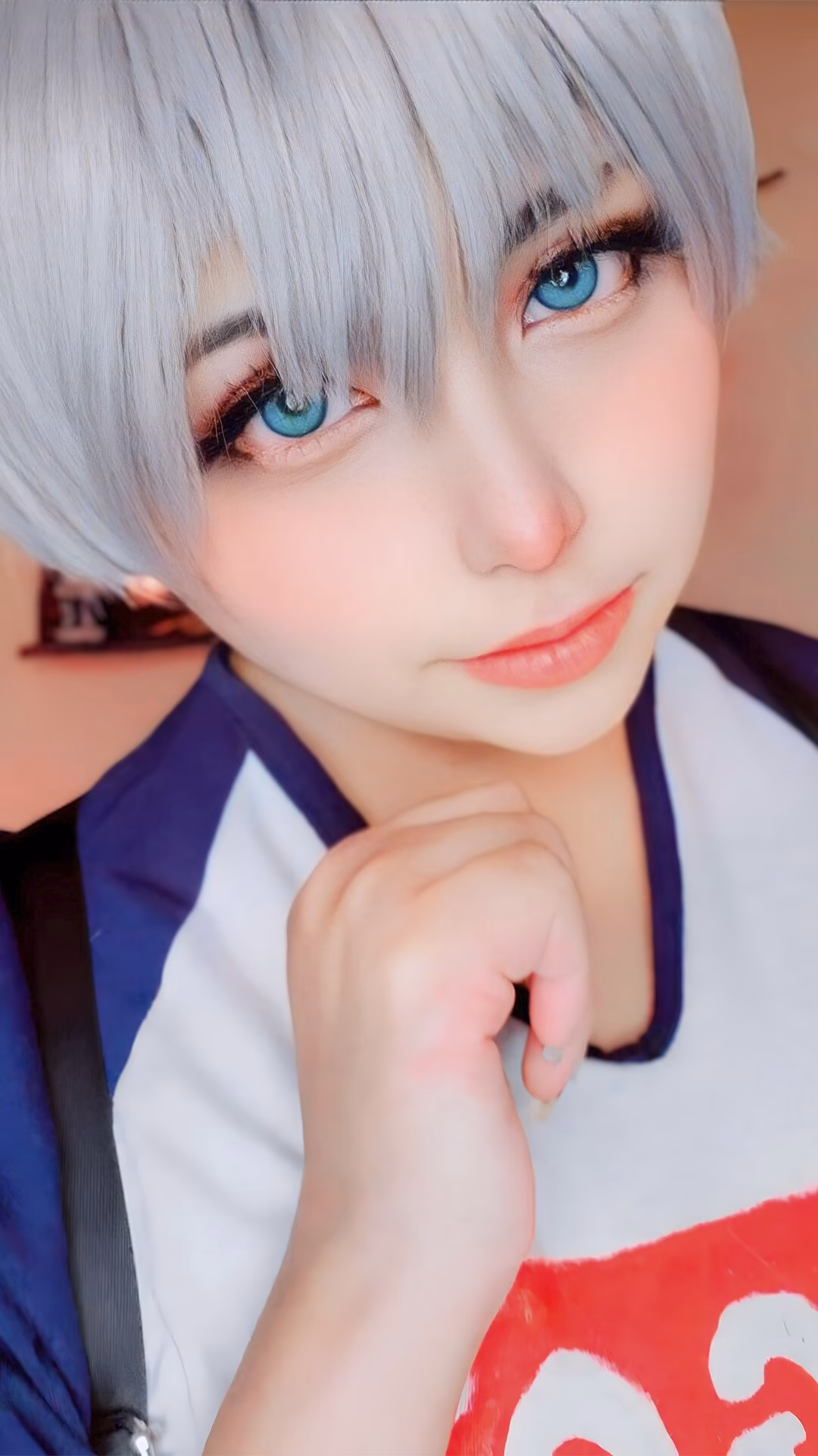 Arelly Trujillo as Hana Uzaki — cosplay photo 4 of 12