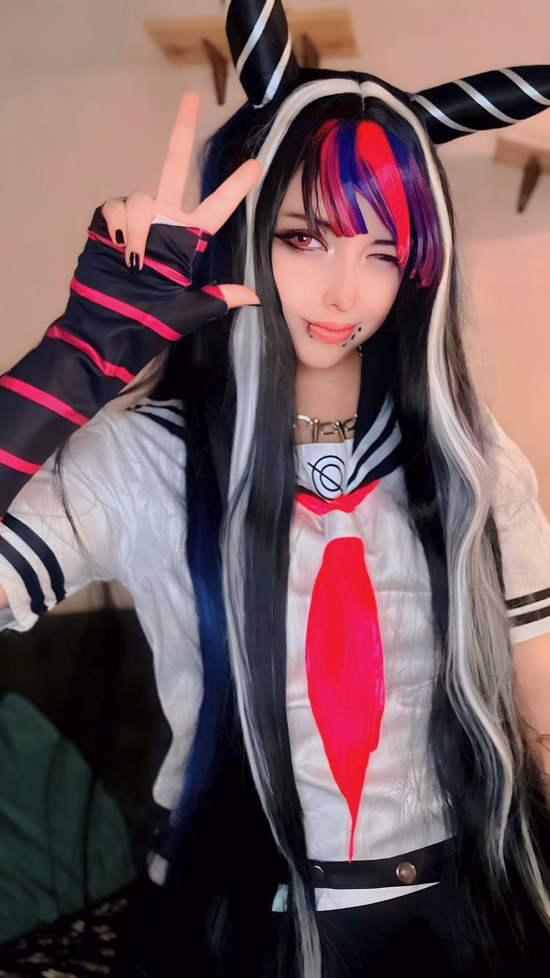 Arelly Trujillo as Ibuki Mioda — cosplay photo 8 of 10