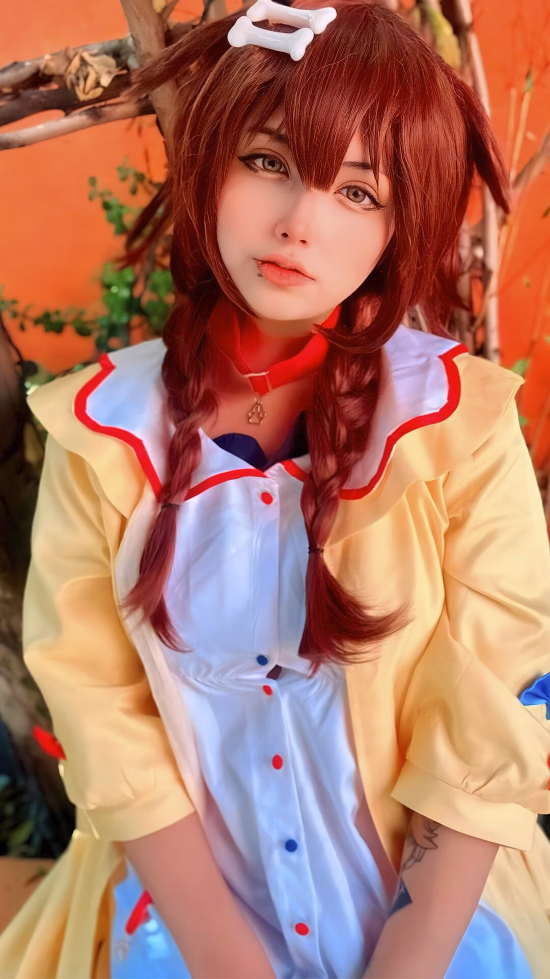 Arelly Trujillo as Inugami Korone — cosplay photo 5 of 8