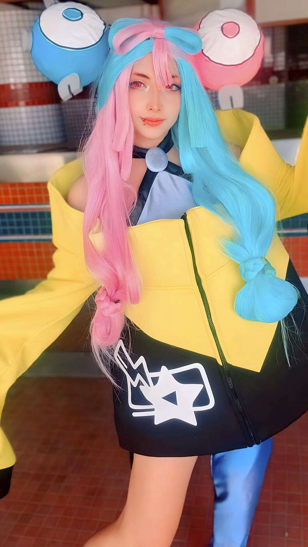Arelly Trujillo as Iono — cosplay photo 4 of 15