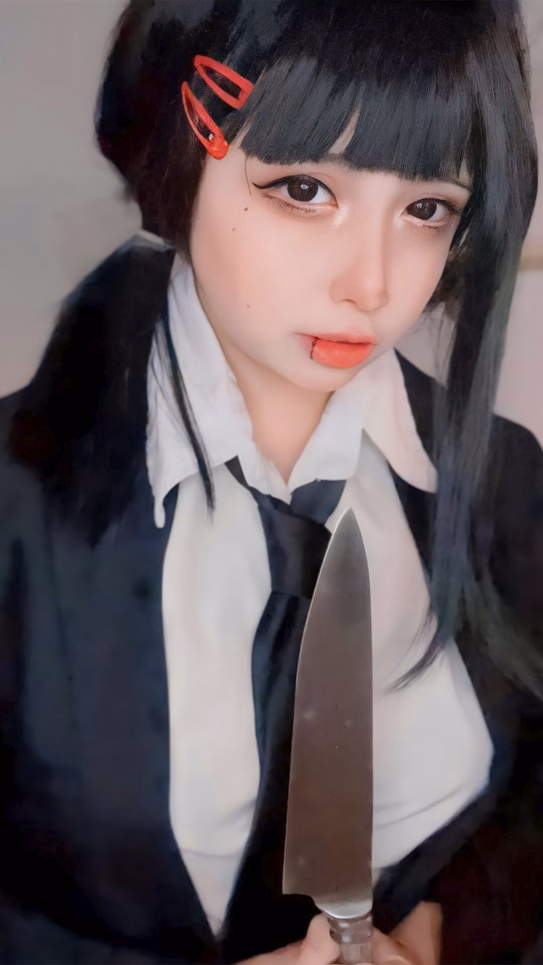 Arelly Trujillo as Kobeni Higashiyama — cosplay photo 3 of 6