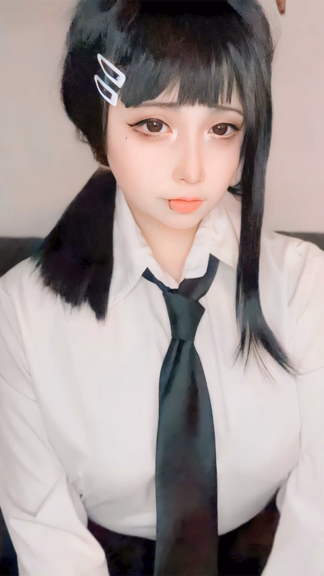 Arelly Trujillo as Kobeni Higashiyama — cosplay photo 6 of 6