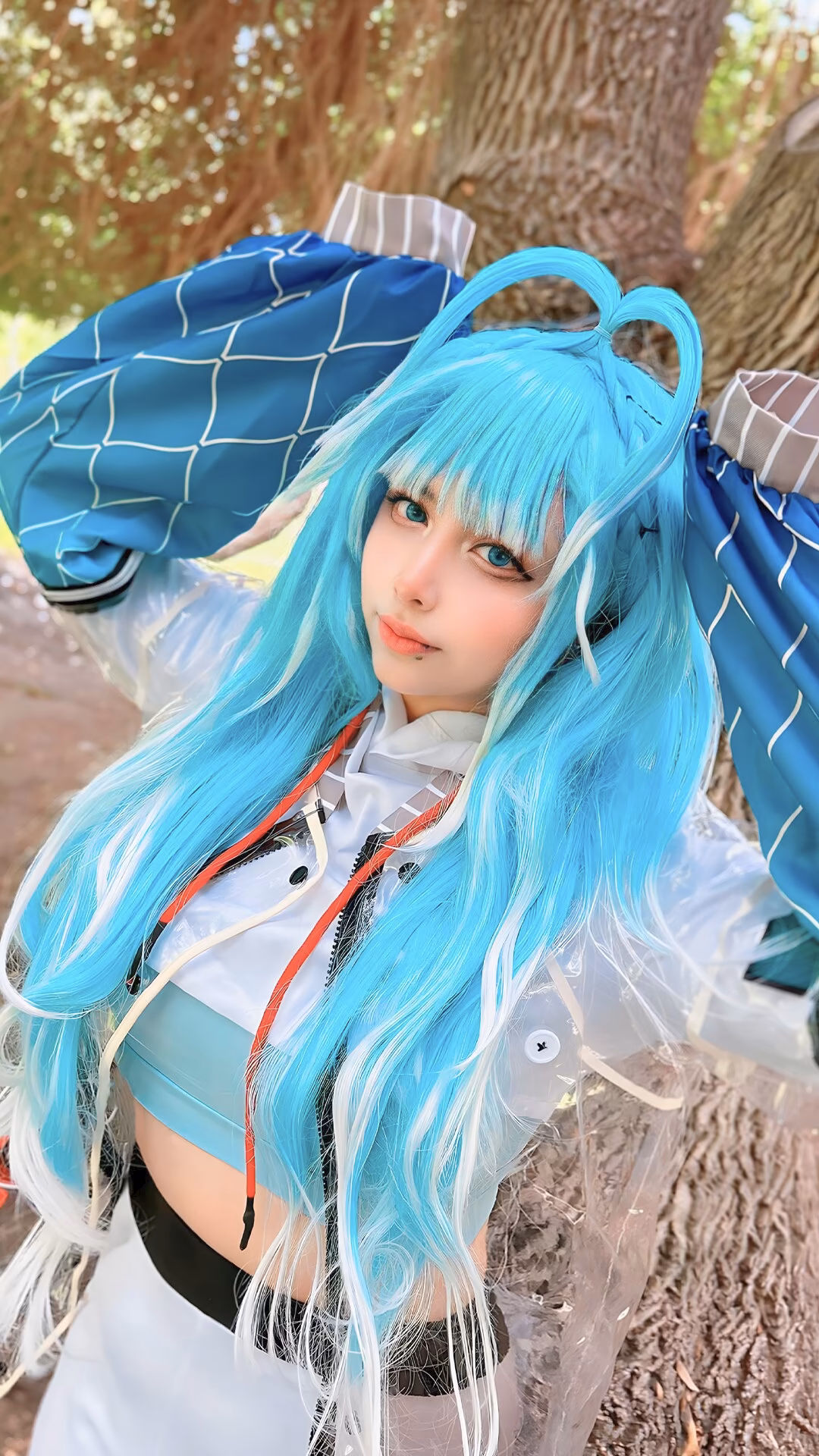 Arelly Trujillo as Kobo Kanaeru — cosplay photo 14 of 21