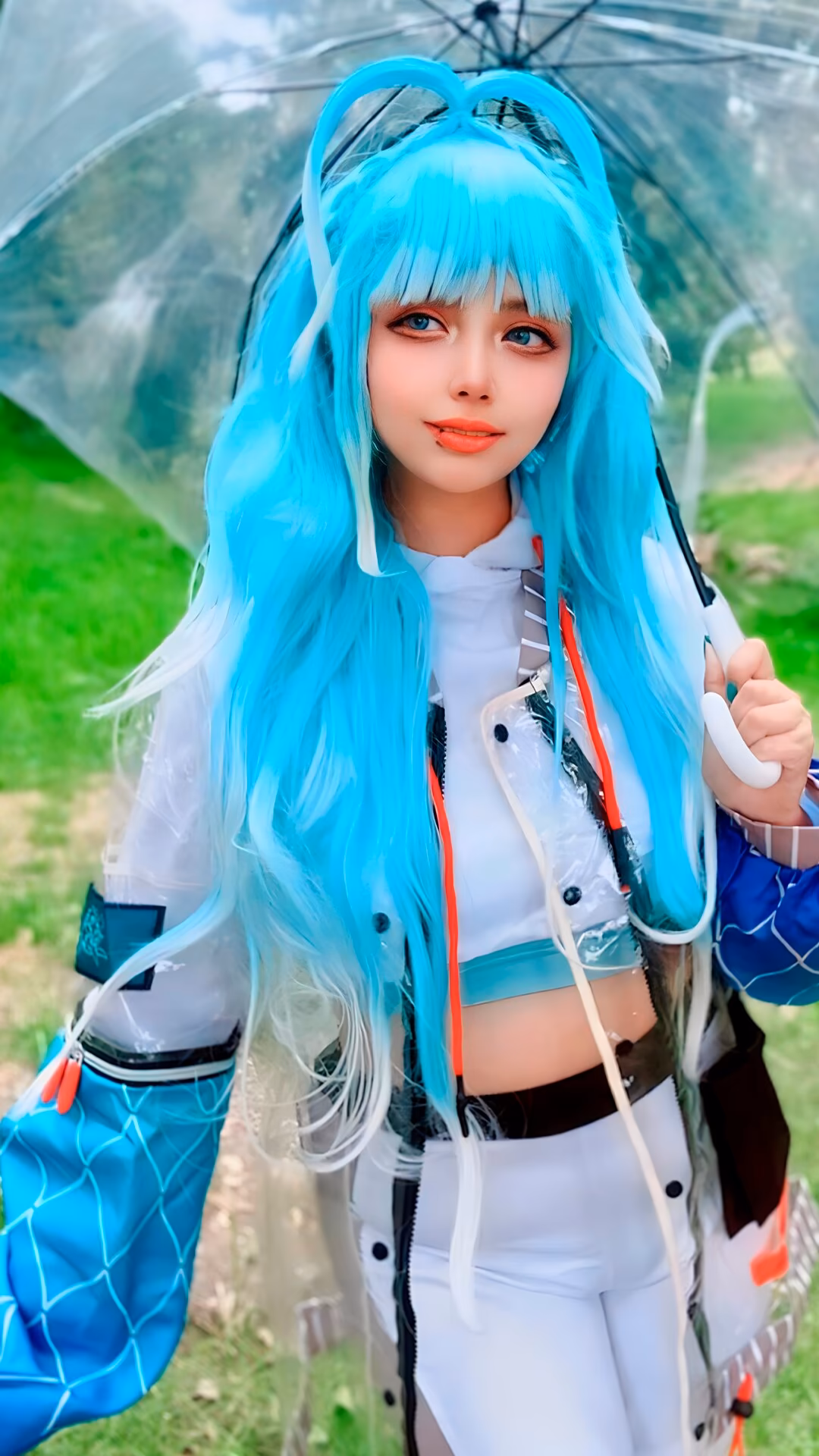 Arelly Trujillo as Kobo Kanaeru — cosplay photo 18 of 21