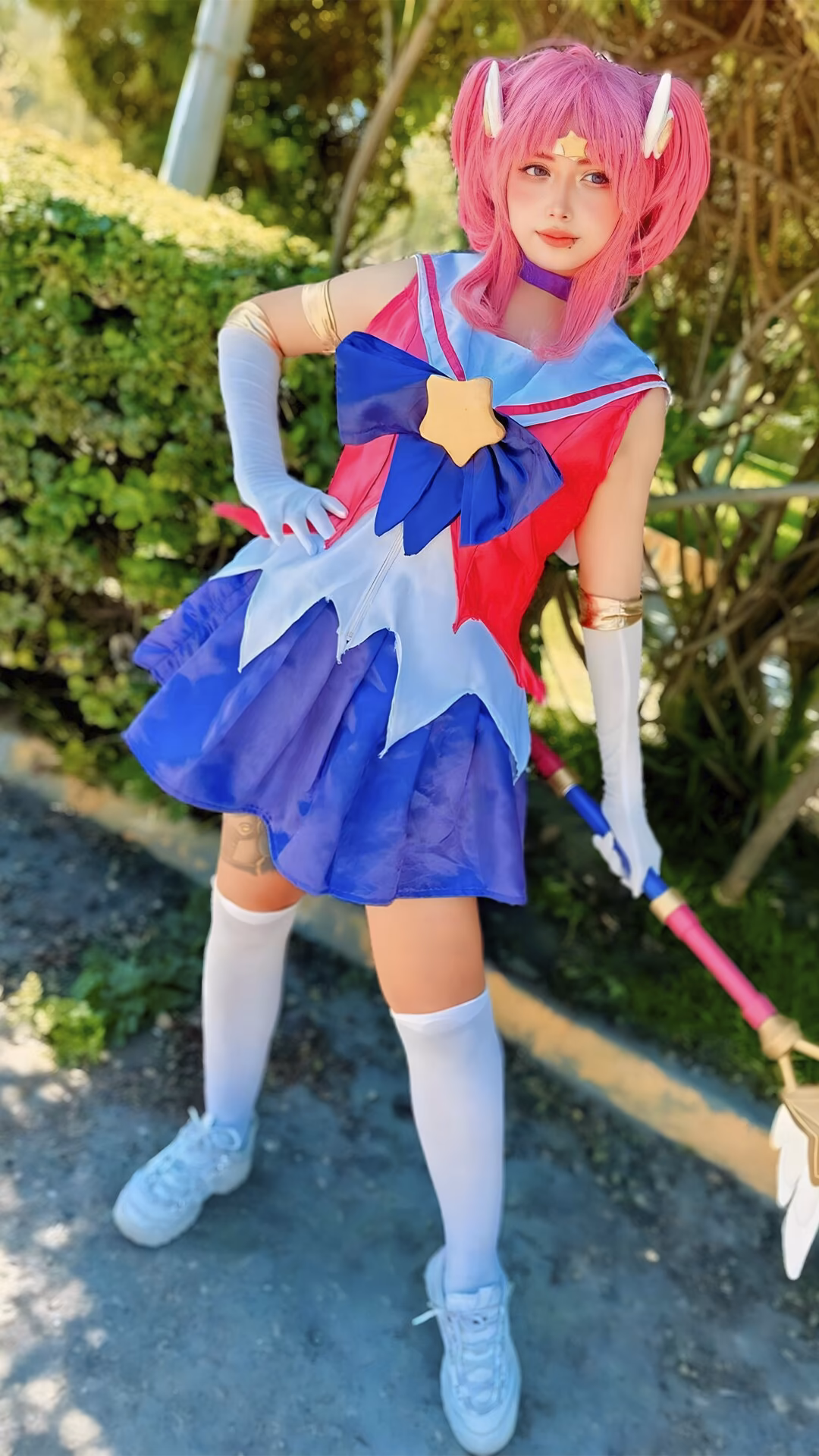 Arelly Trujillo as Lux — cosplay photo 13 of 16