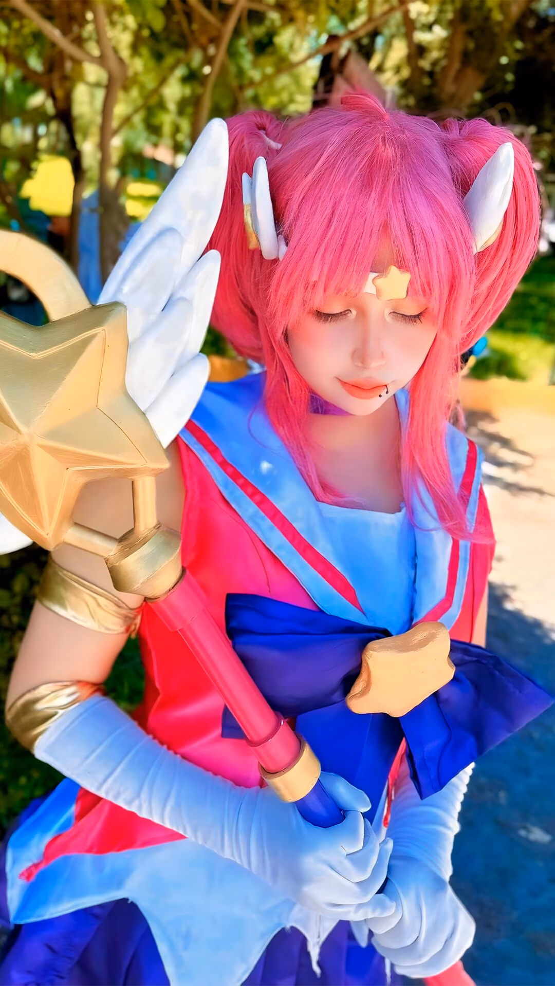 Arelly Trujillo as Lux — cosplay photo 4 of 16