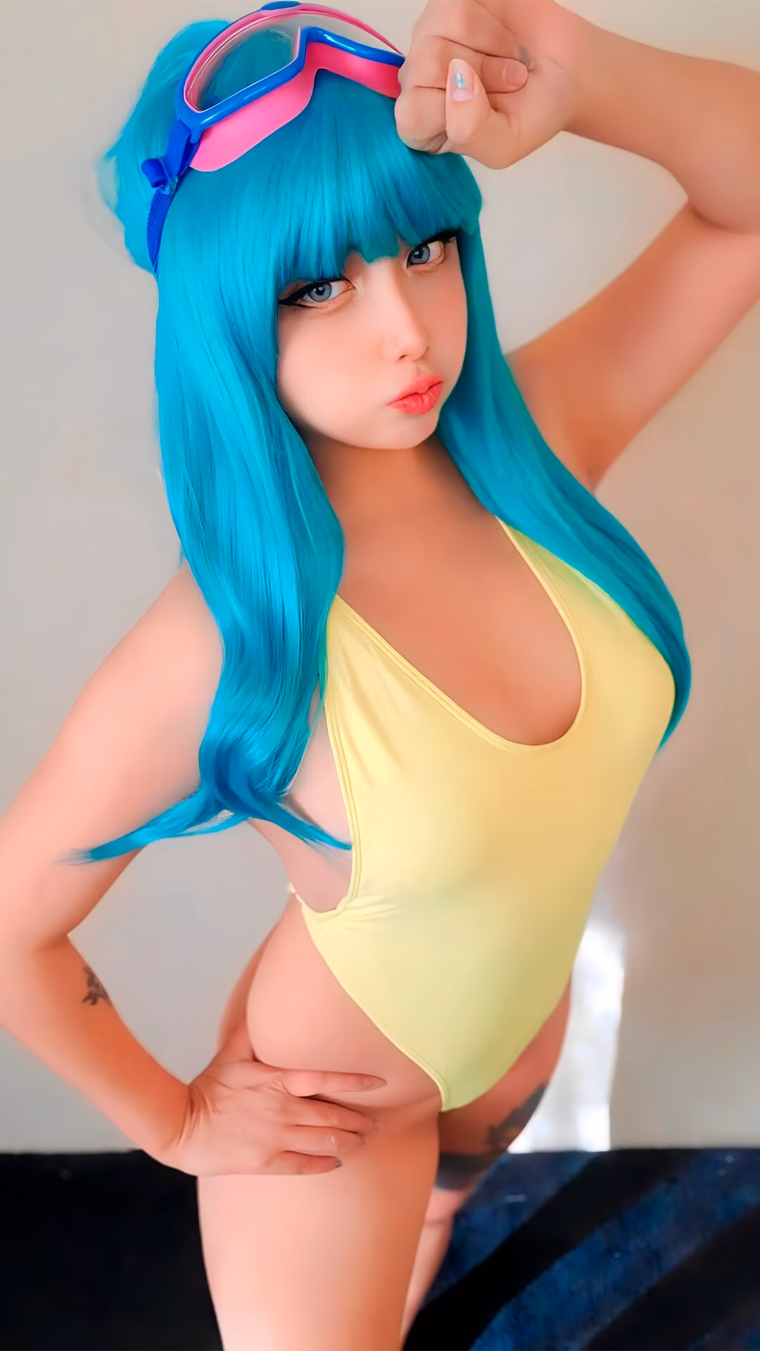 Arelly Trujillo as Maron — cosplay photo 4 of 9