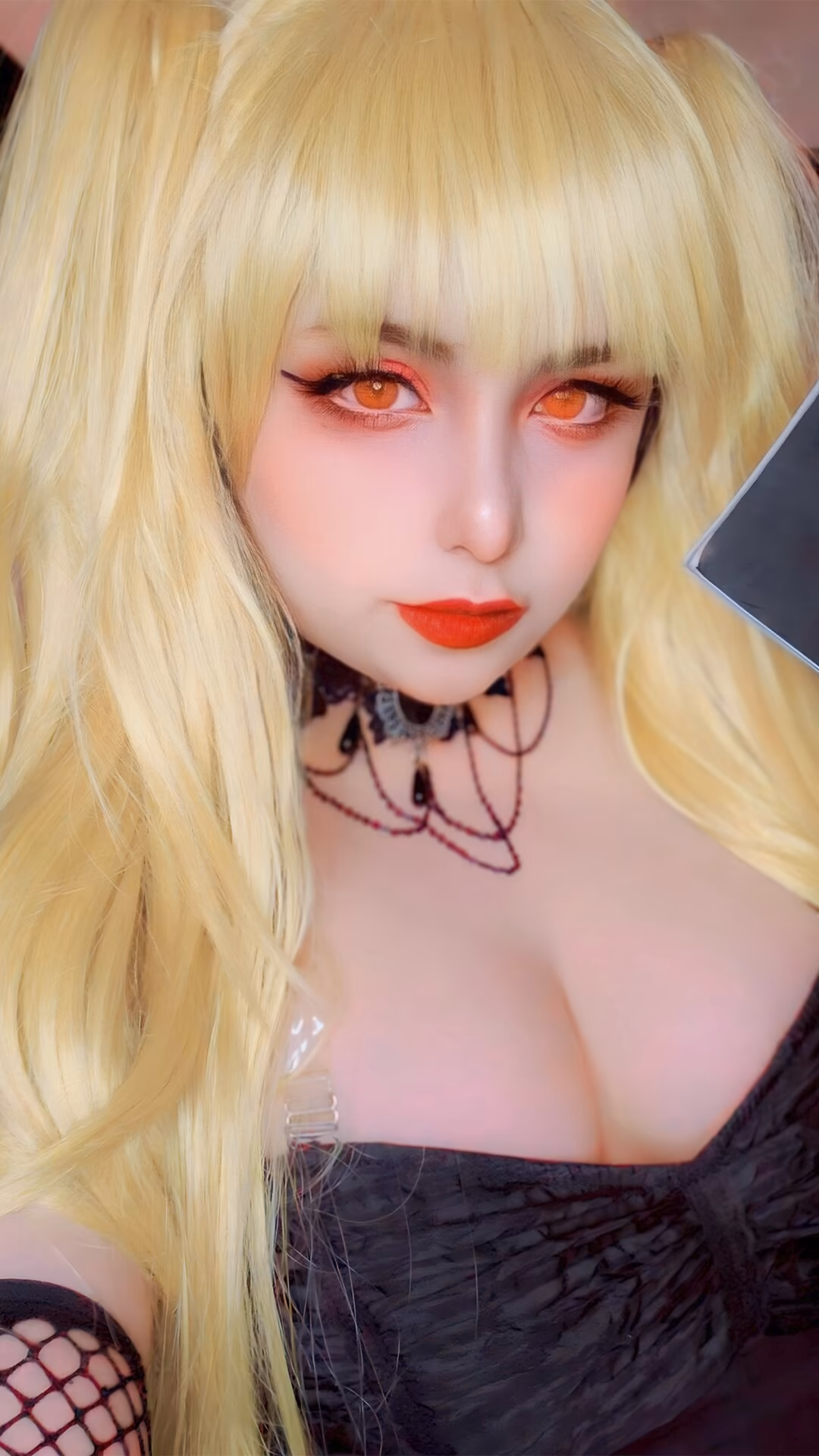 Arelly Trujillo as Misa Amane — cosplay photo 4 of 15