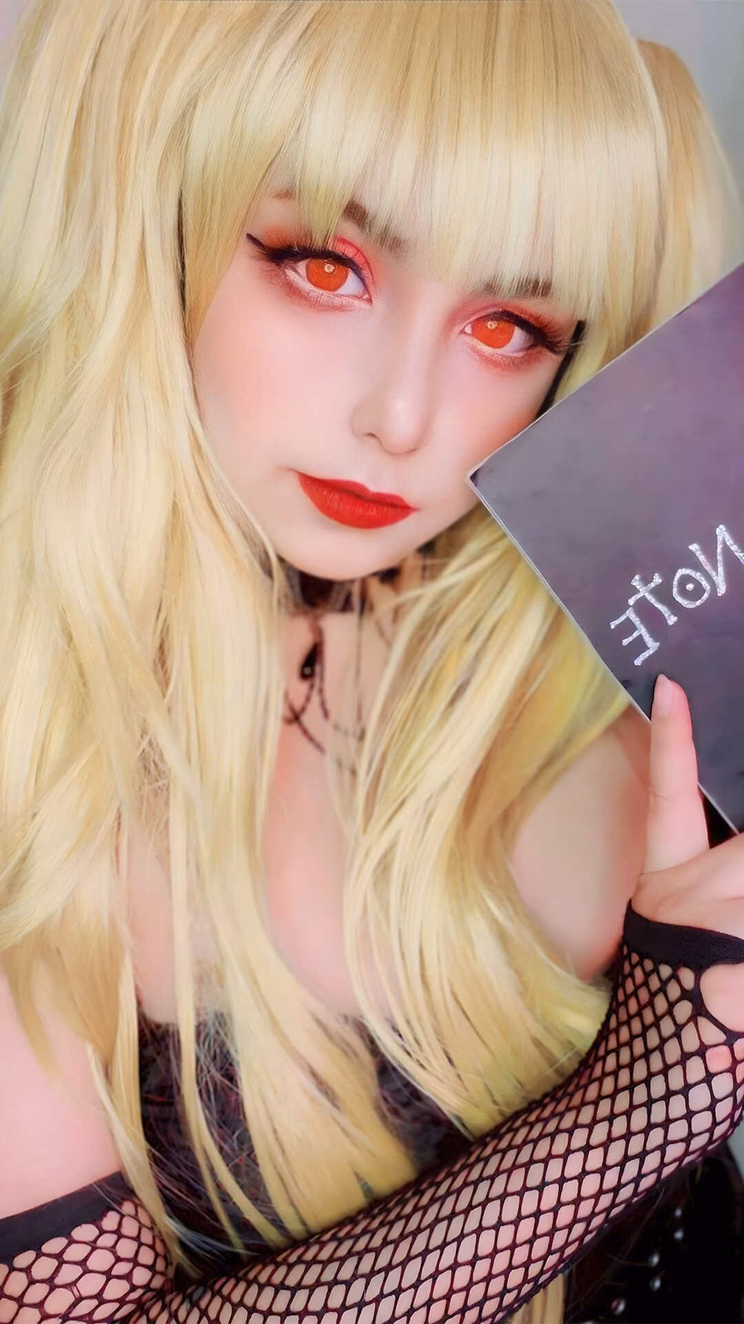 Arelly Trujillo as Misa Amane — cosplay photo 8 of 15
