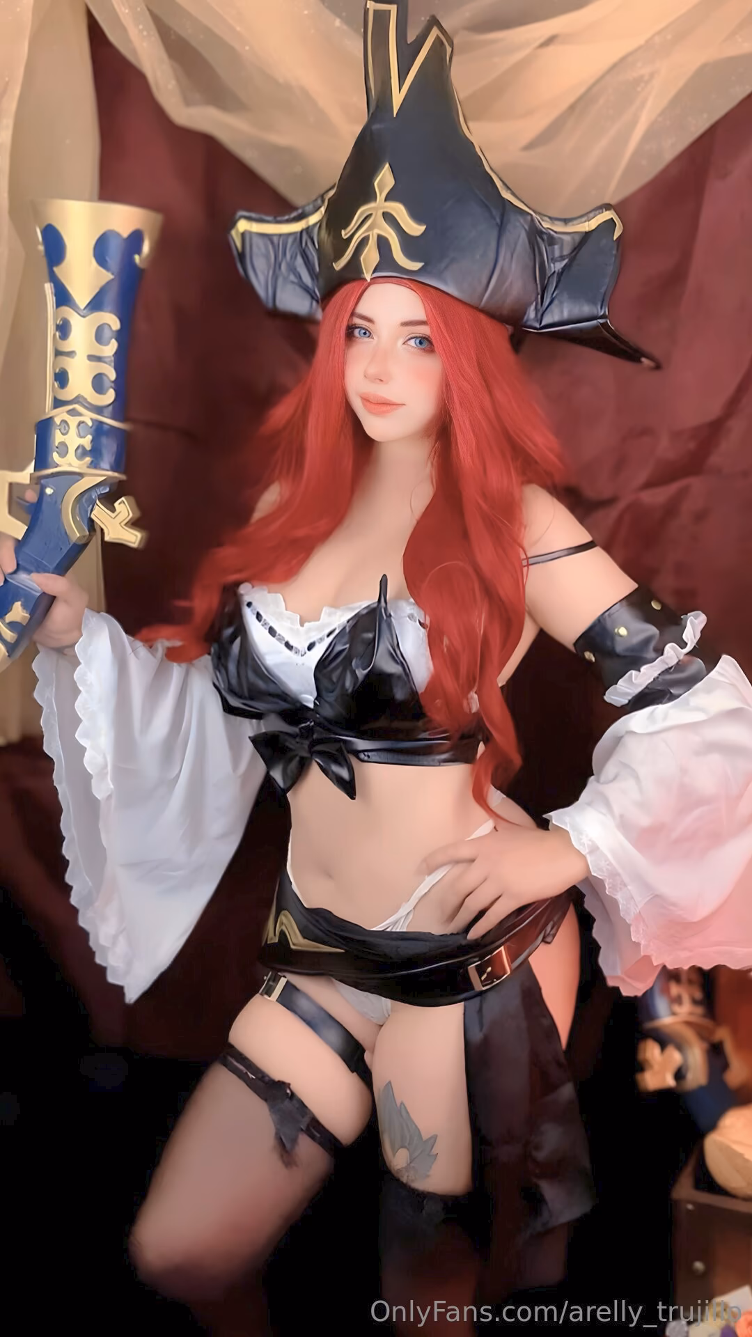 Arelly Trujillo as Miss Fortune — cosplay photo 5 of 13