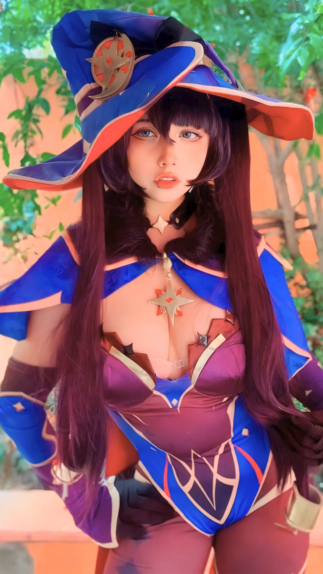 Arelly Trujillo as Mona Megistus — cosplay photo 11 of 18