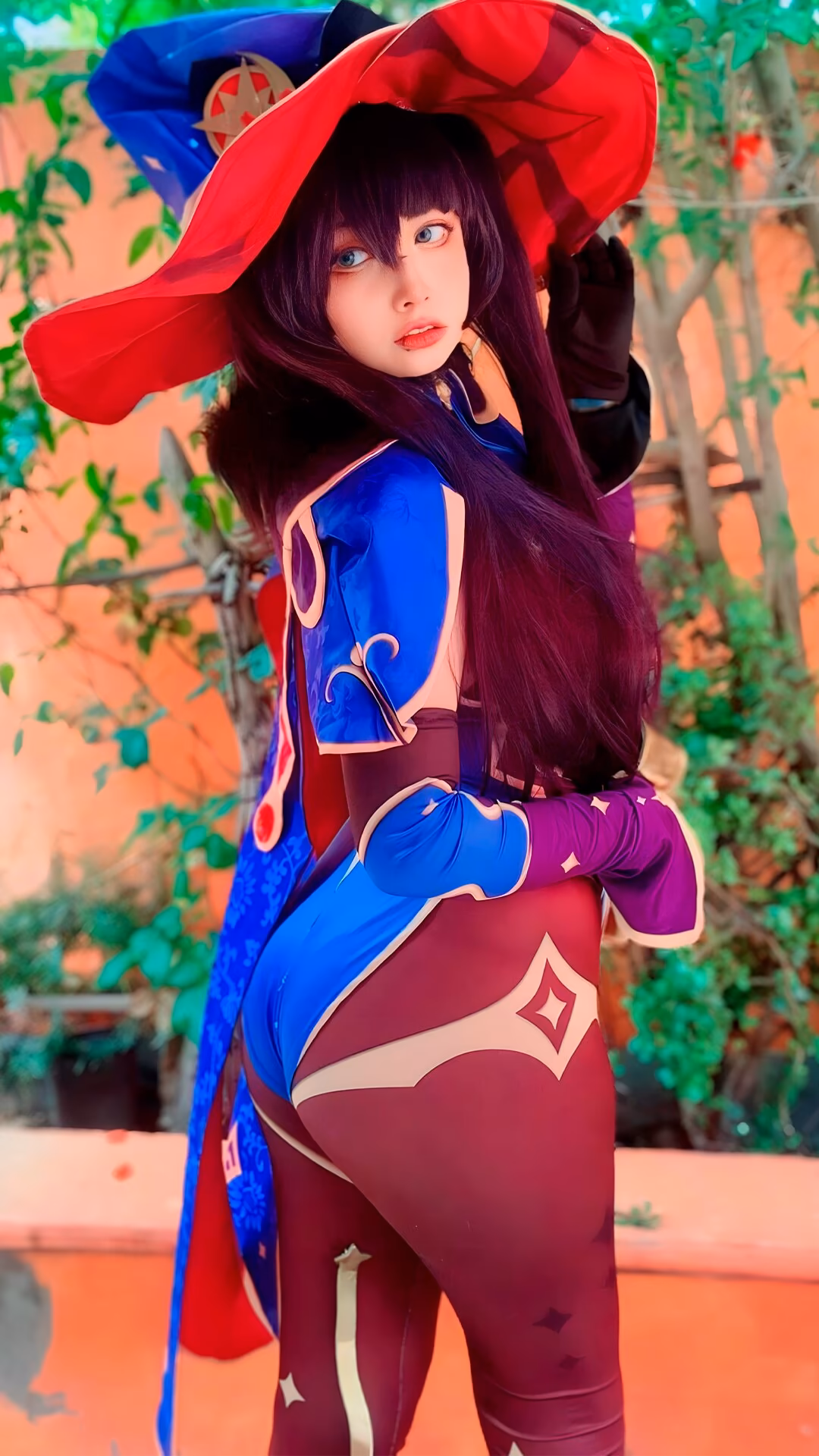Arelly Trujillo as Mona Megistus — cosplay photo 15 of 18