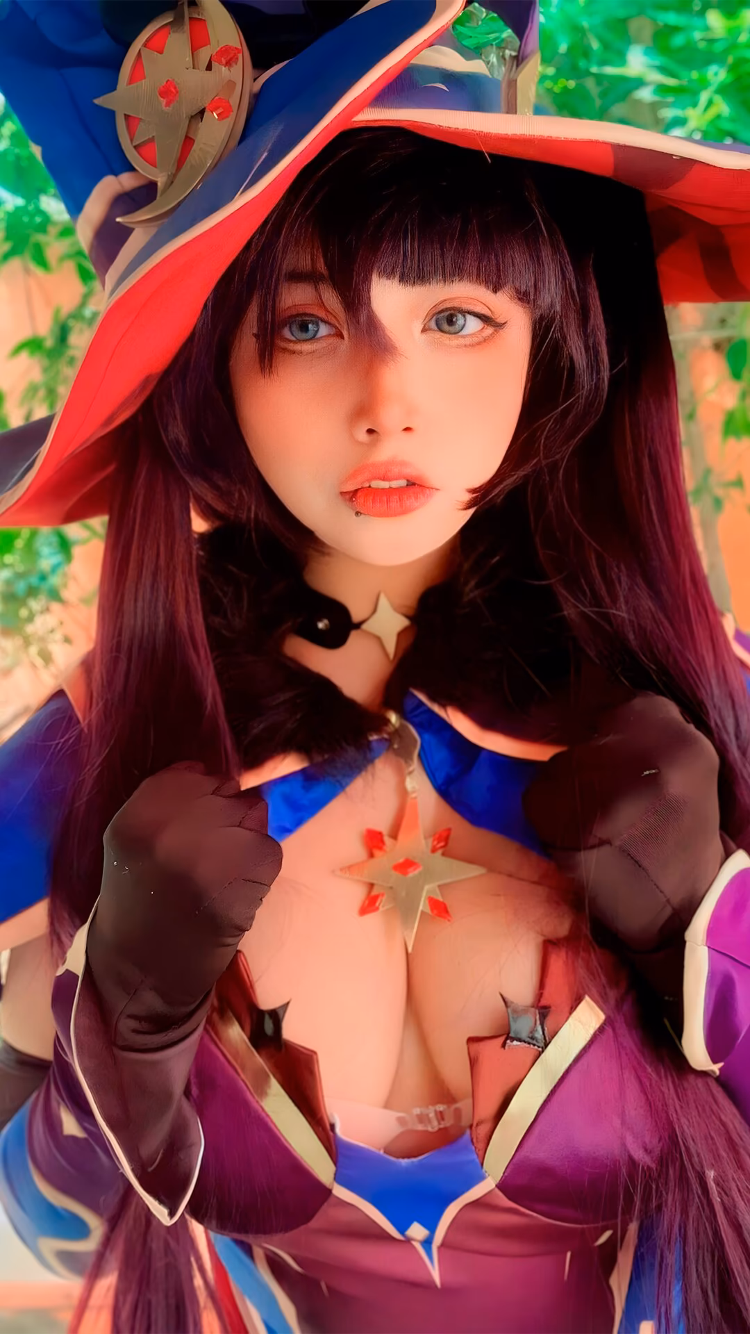 Arelly Trujillo as Mona Megistus — cosplay photo 18 of 18