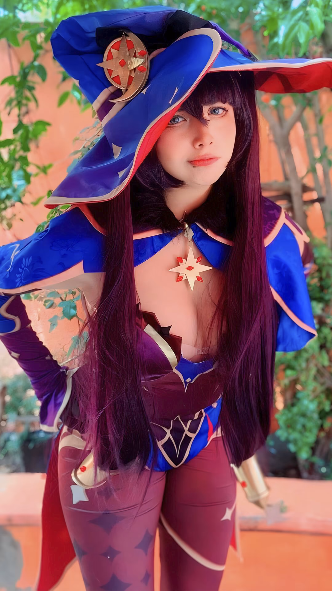 Arelly Trujillo as Mona Megistus — cosplay photo 4 of 18