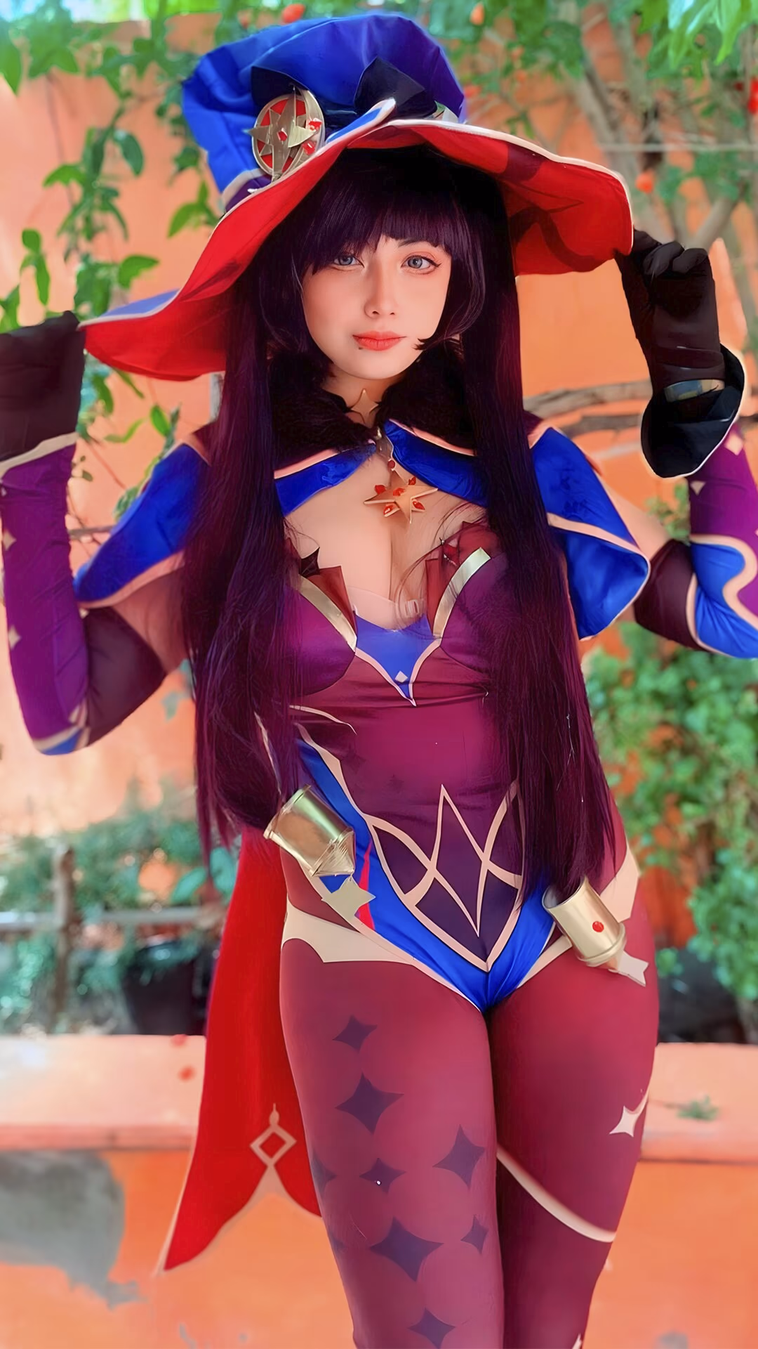 Arelly Trujillo as Mona Megistus — cosplay photo 7 of 18
