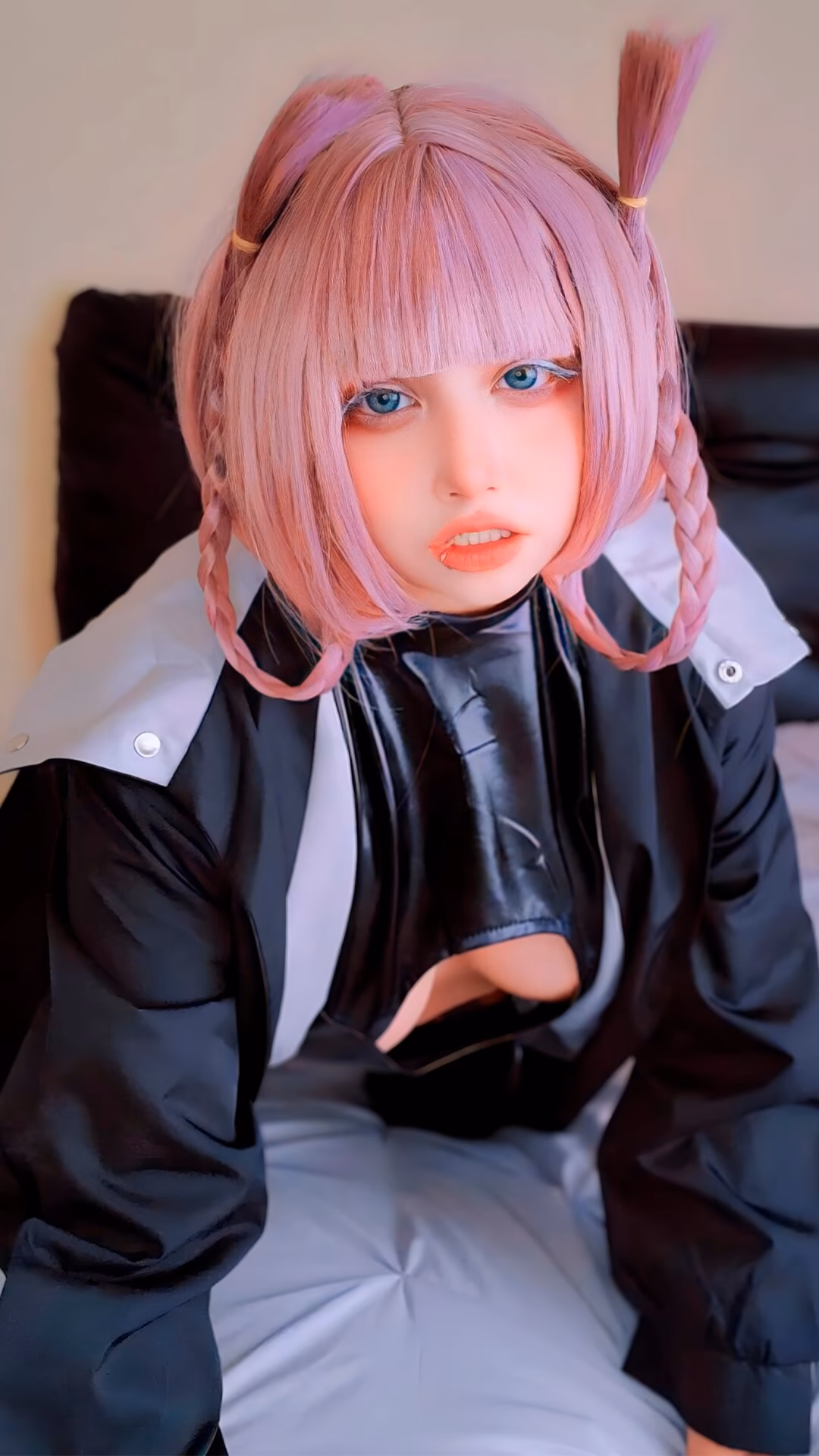 Arelly Trujillo as Nazuna Nanakusa — cosplay photo 3 of 14