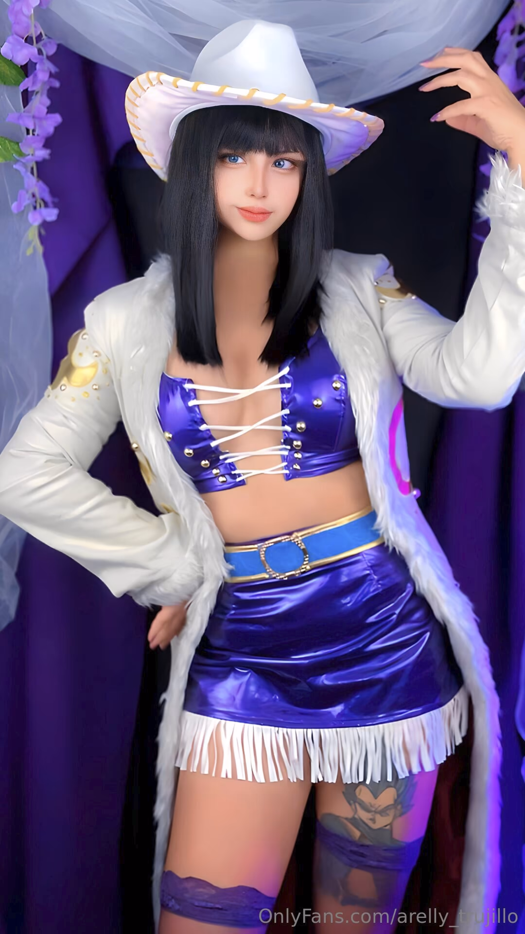 Arelly Trujillo as Nico Robin — cosplay photo 18 of 20