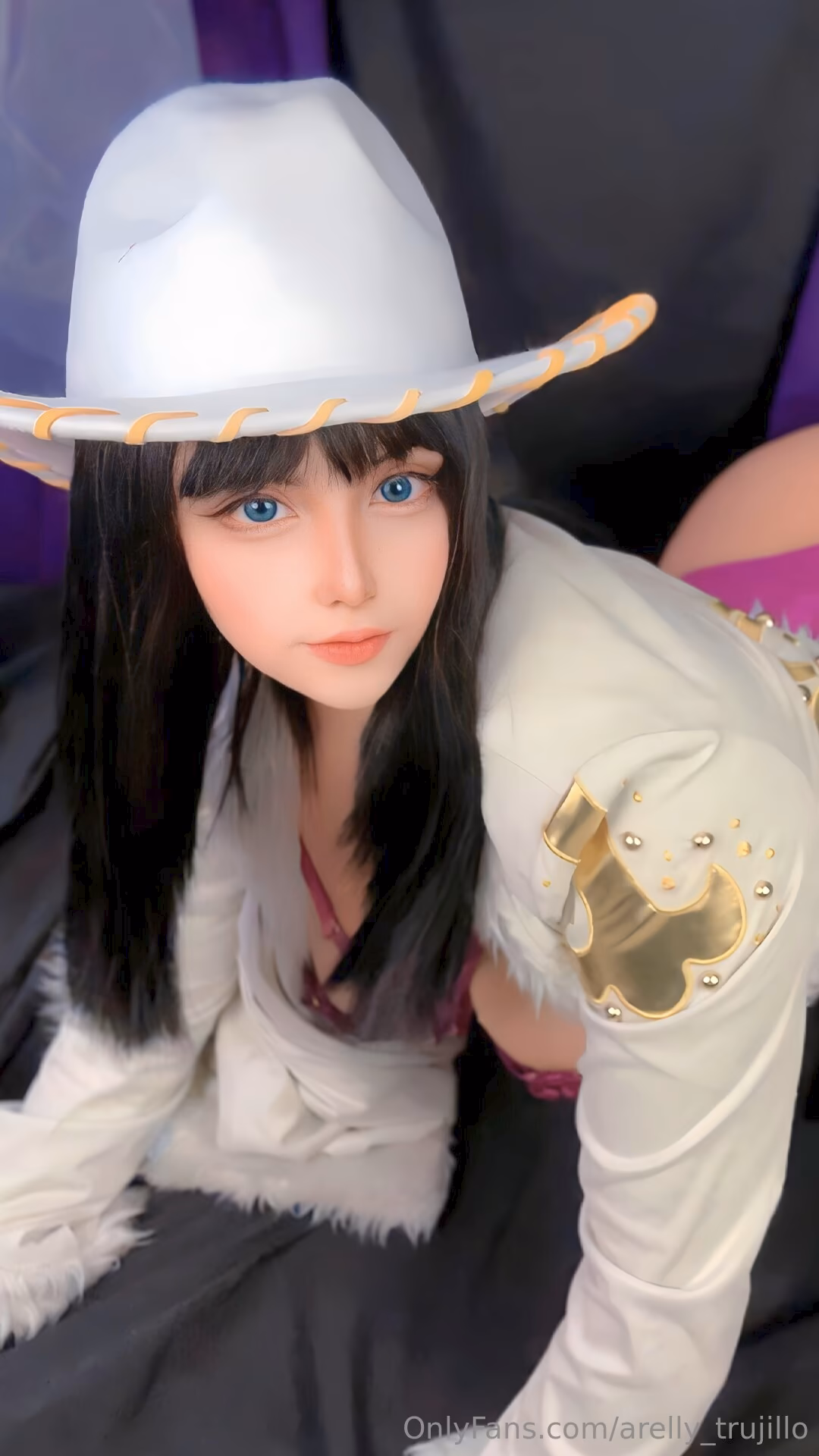 Arelly Trujillo as Nico Robin — cosplay photo 6 of 20