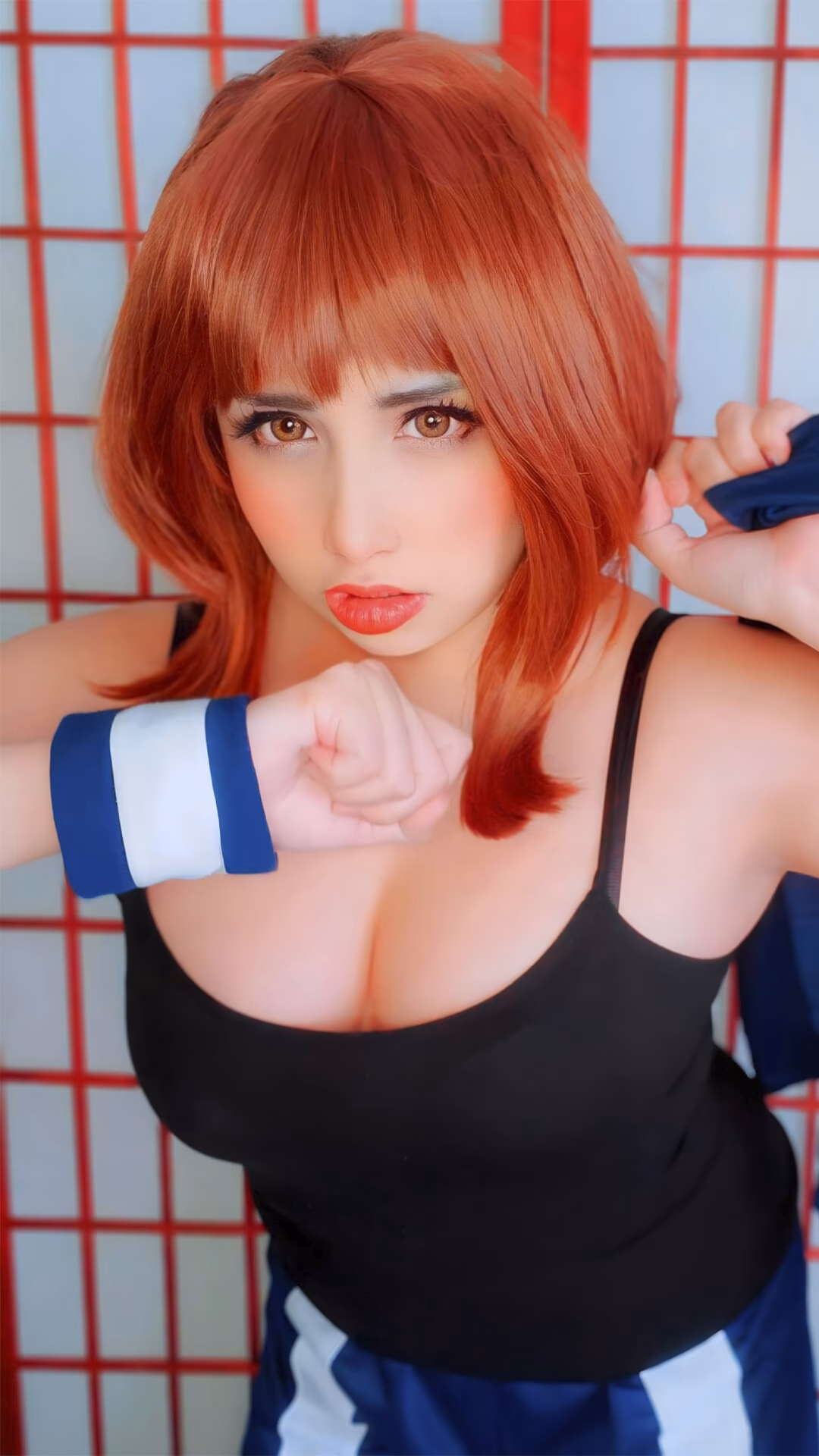 Arelly Trujillo as Ochaco Uraraka — cosplay photo 5 of 8