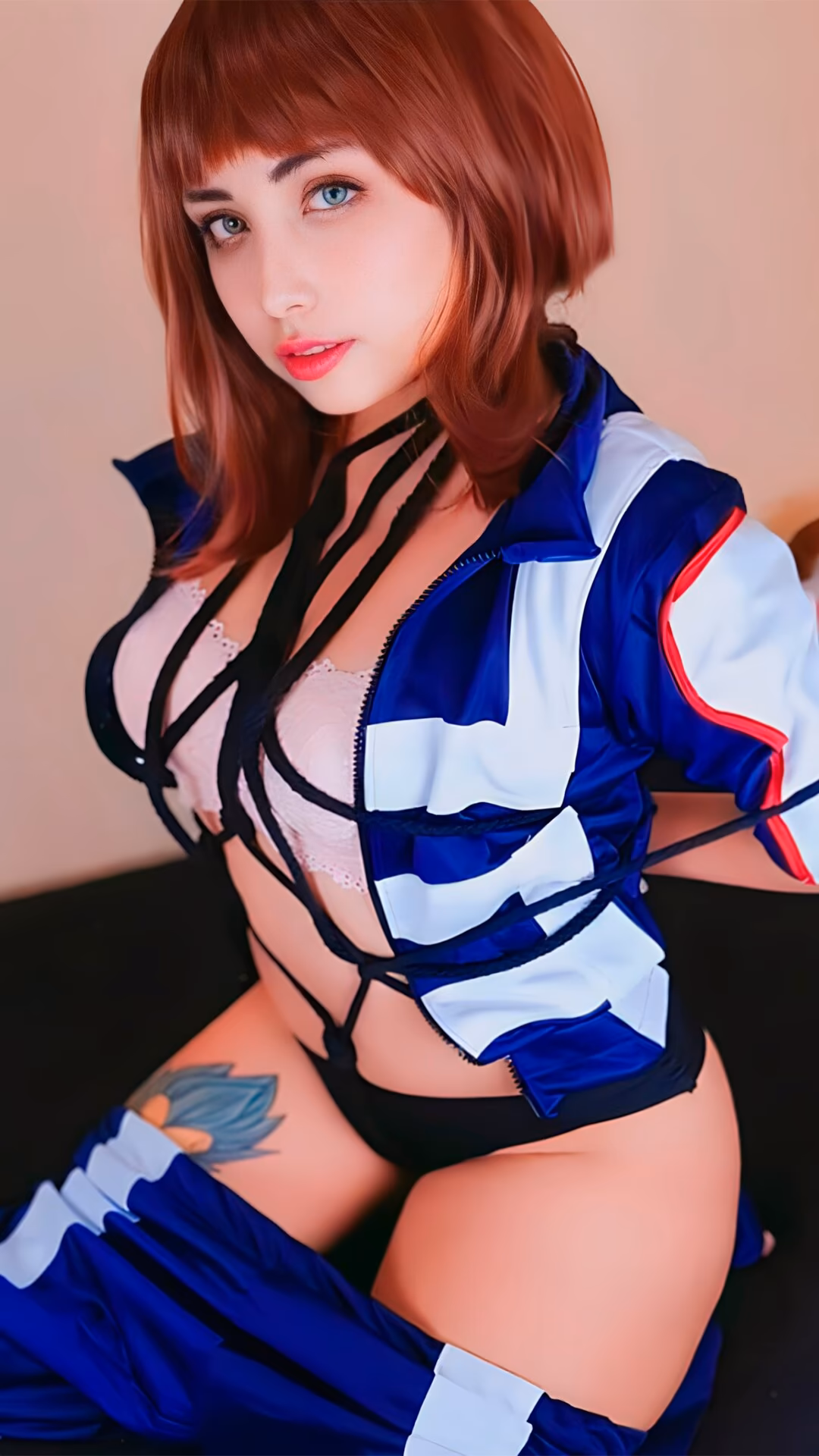 Arelly Trujillo as Ochaco Uraraka — cosplay photo 7 of 8