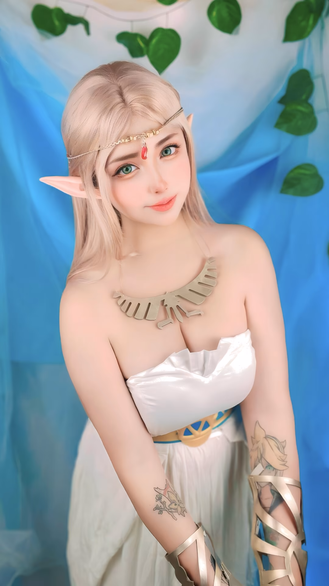 Arelly Trujillo - Princess Zelda - The Legend of Zelda - Cosplay Gallery 2 - 9 Images — gallery preview
