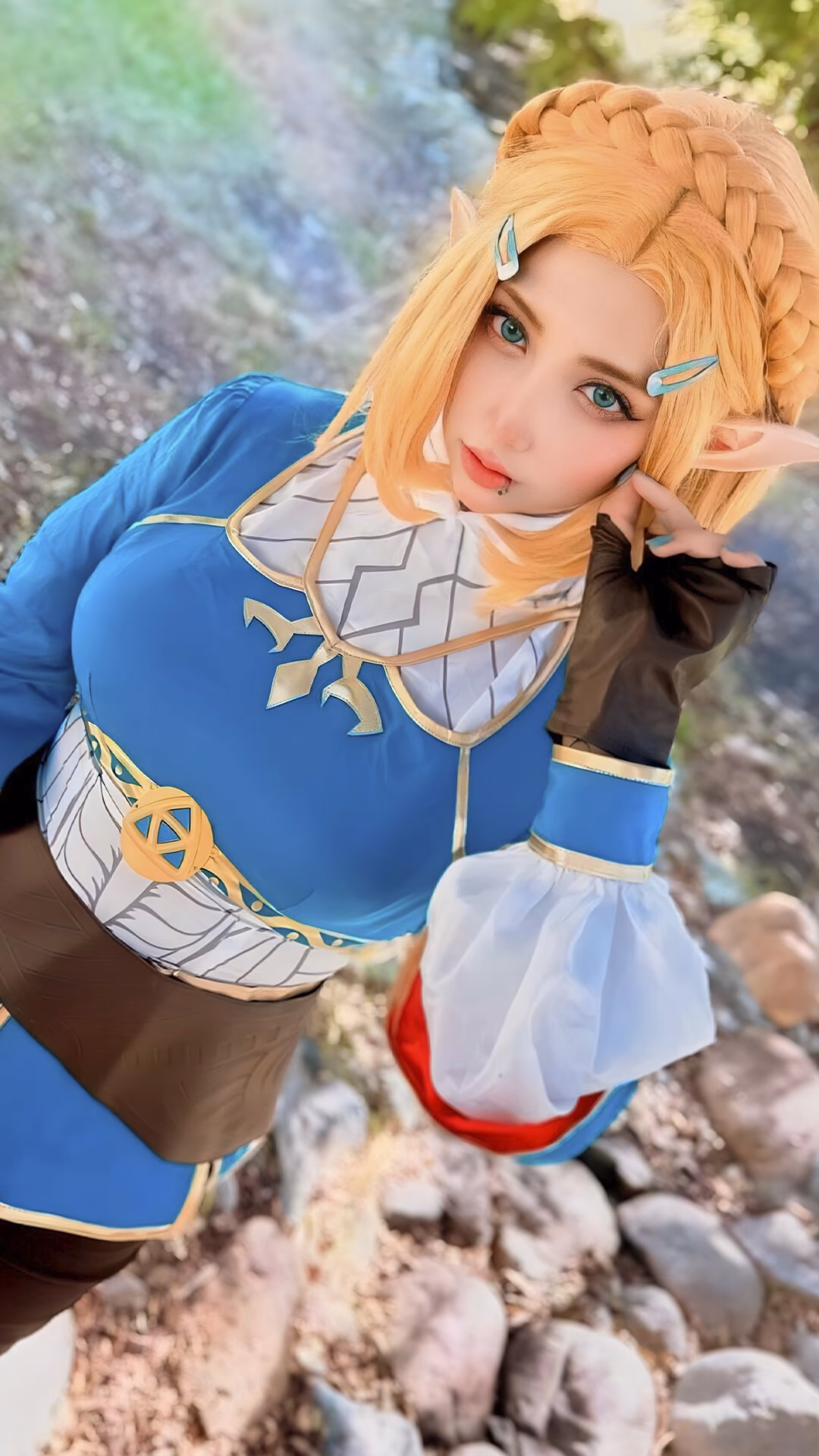 Arelly Trujillo as Princess Zelda — cosplay photo 14 of 20