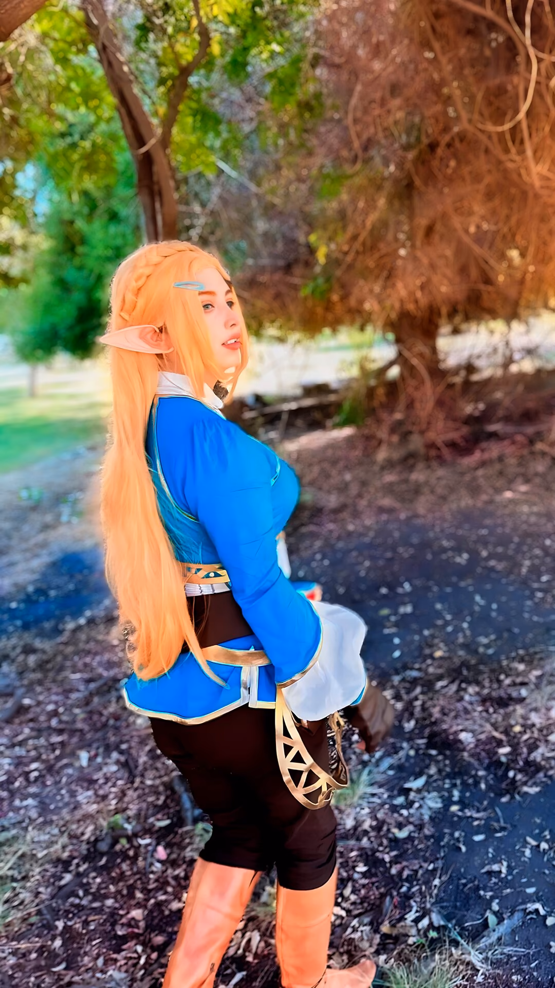 Arelly Trujillo as Princess Zelda — cosplay photo 8 of 20