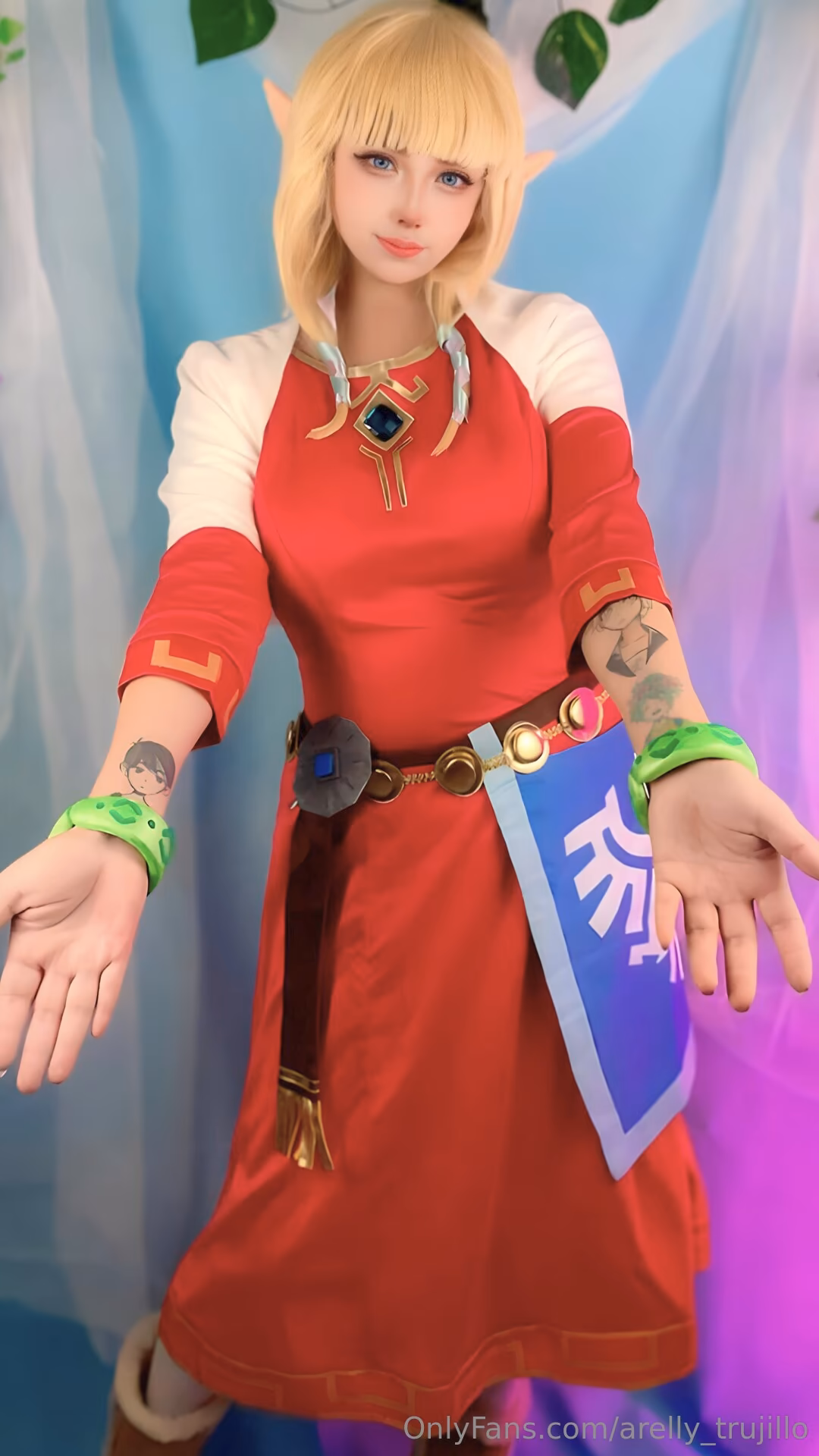Arelly Trujillo - Princess Zelda - The Legend of Zelda - Cosplay Gallery 4 - 11 Images — gallery preview