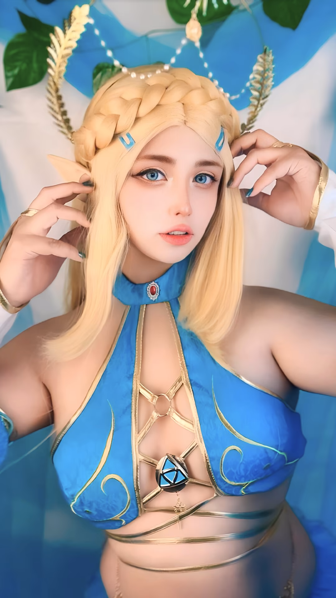 Arelly Trujillo as Princess Zelda — cosplay photo 8 of 8