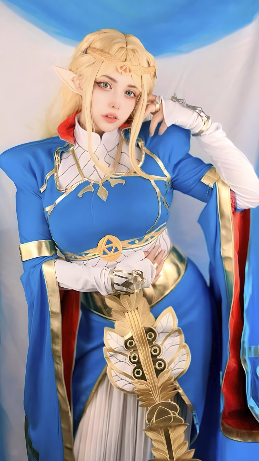 Arelly Trujillo as Princess Zelda — cosplay photo 4 of 12