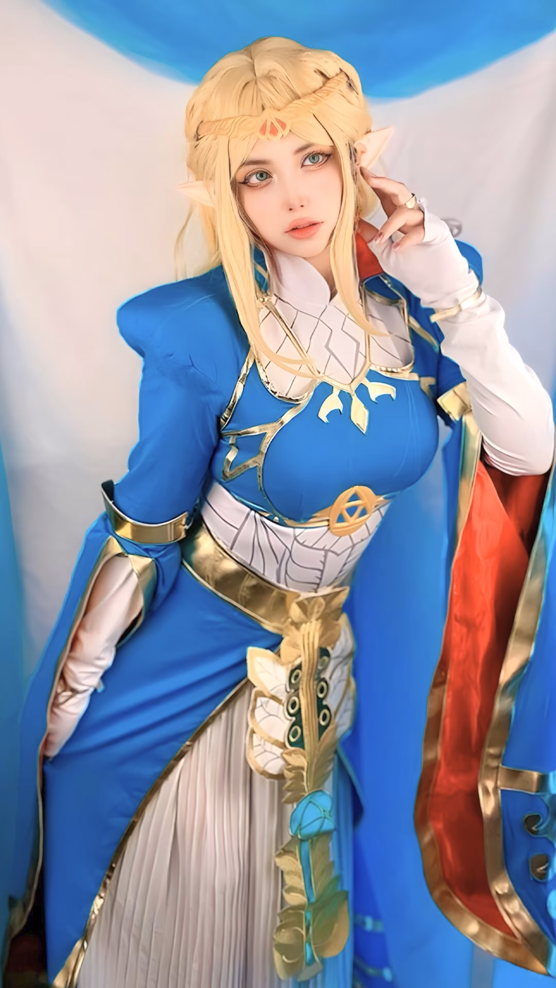Arelly Trujillo as Princess Zelda — cosplay photo 5 of 12