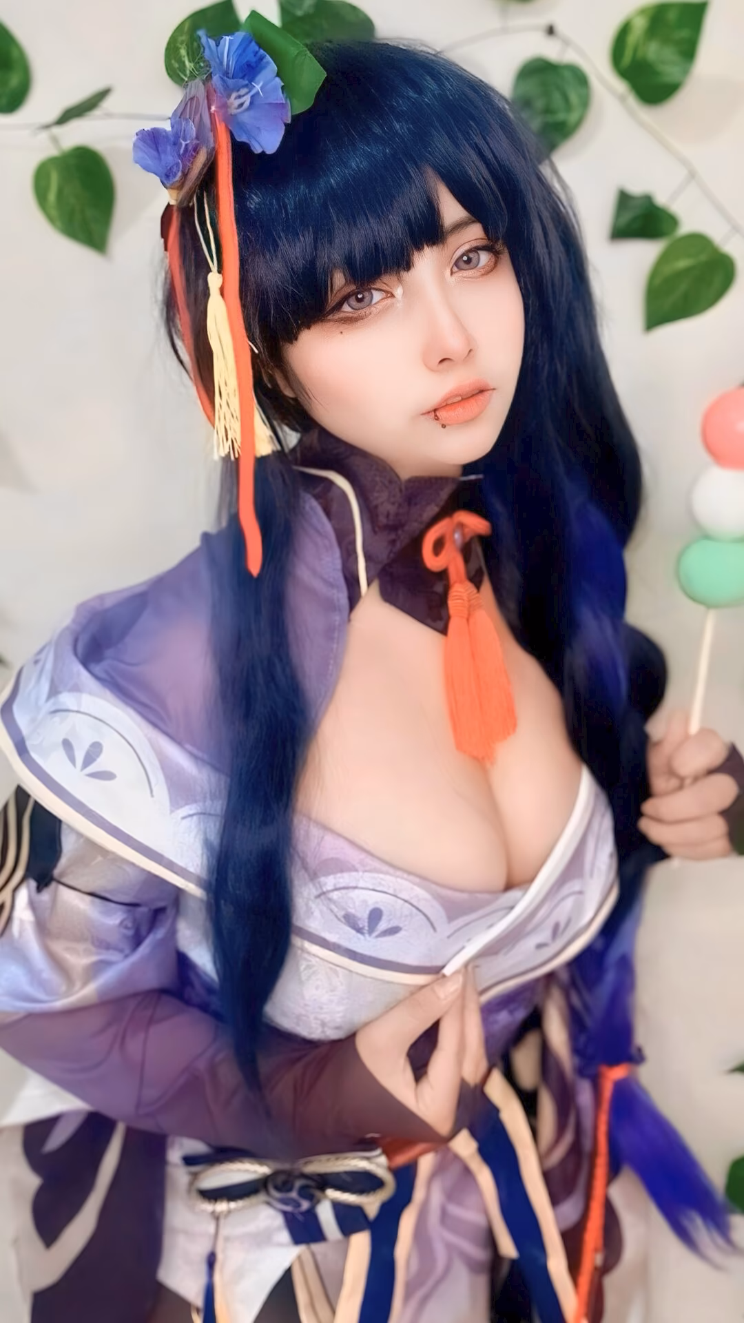 Arelly Trujillo as Raiden Shogun — cosplay photo 4 of 8