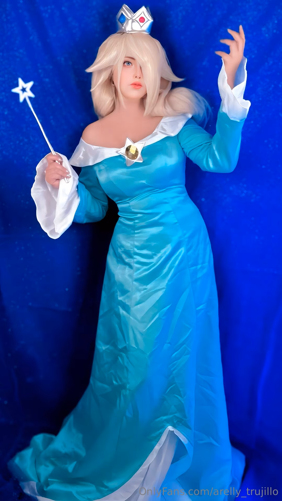 Arelly Trujillo - Rosalina - Super Mario - Cosplay Gallery - 9 Images — gallery preview
