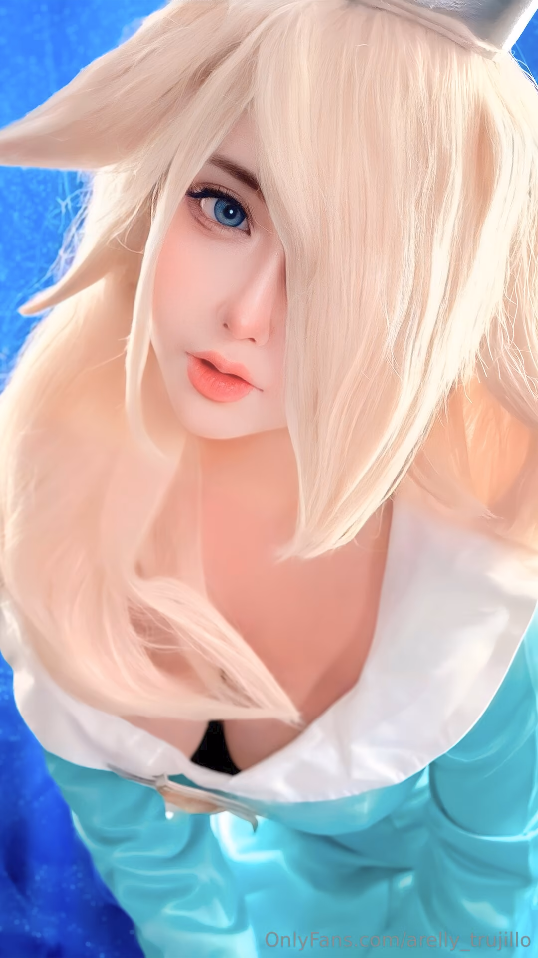 Arelly Trujillo as Rosalina — cosplay photo 9 of 9