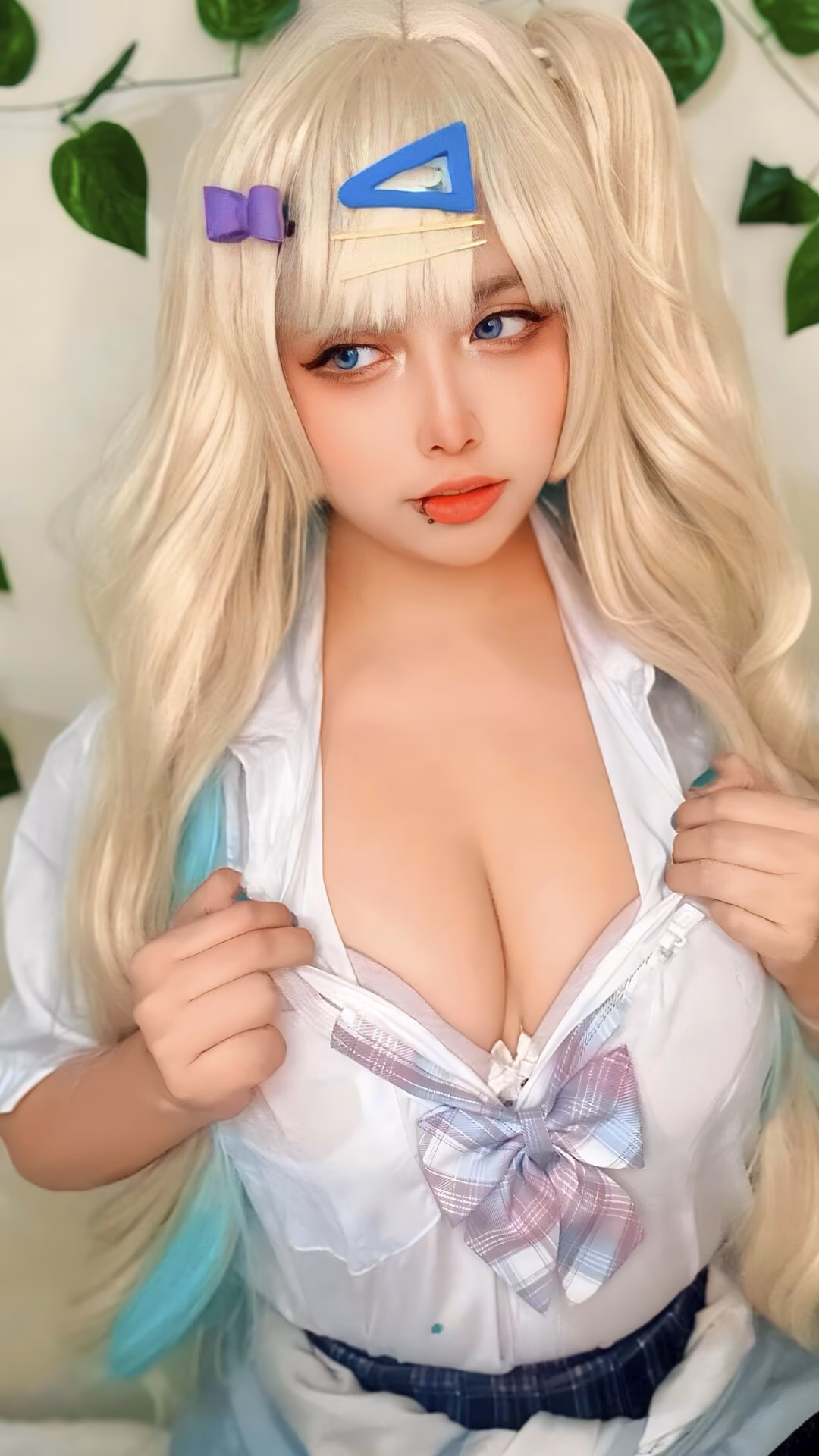 Arelly Trujillo as Runa — cosplay photo 7 of 10
