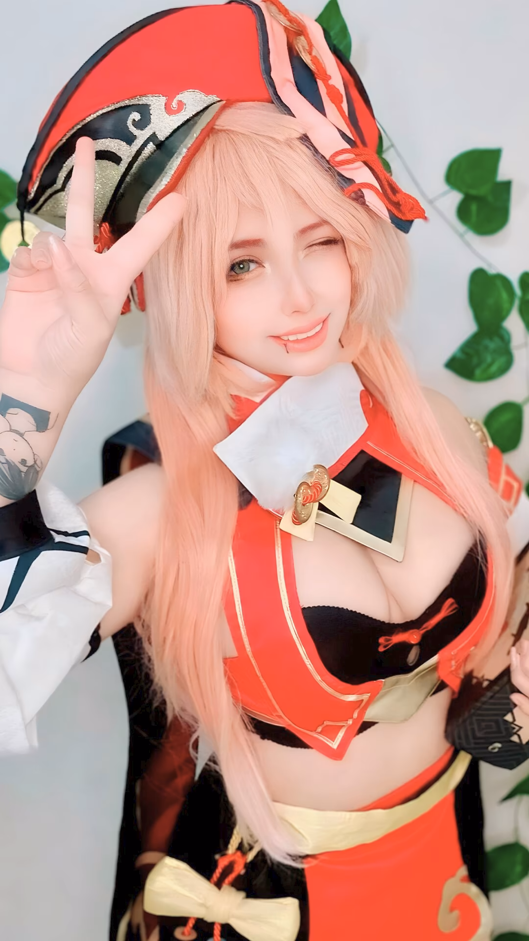Arelly Trujillo - Yanfei - Genshin Impact - Cosplay Gallery - 19 Images — gallery preview