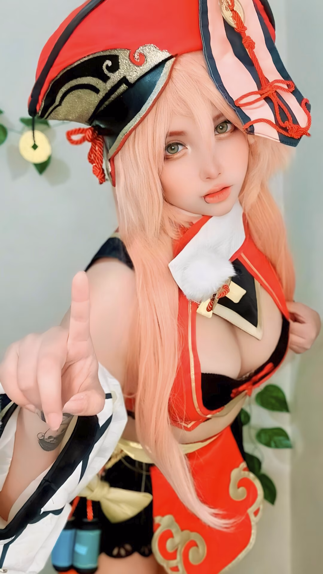 Arelly Trujillo as Yanfei — cosplay photo 18 of 19